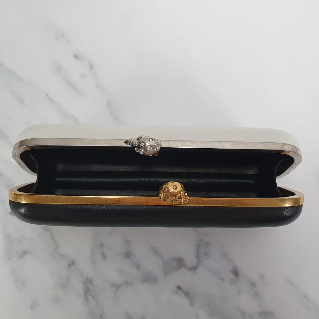 Alexander McQueen Twin Skull Box Clutch Two Tone Black and White Leather Handbag - Image 14