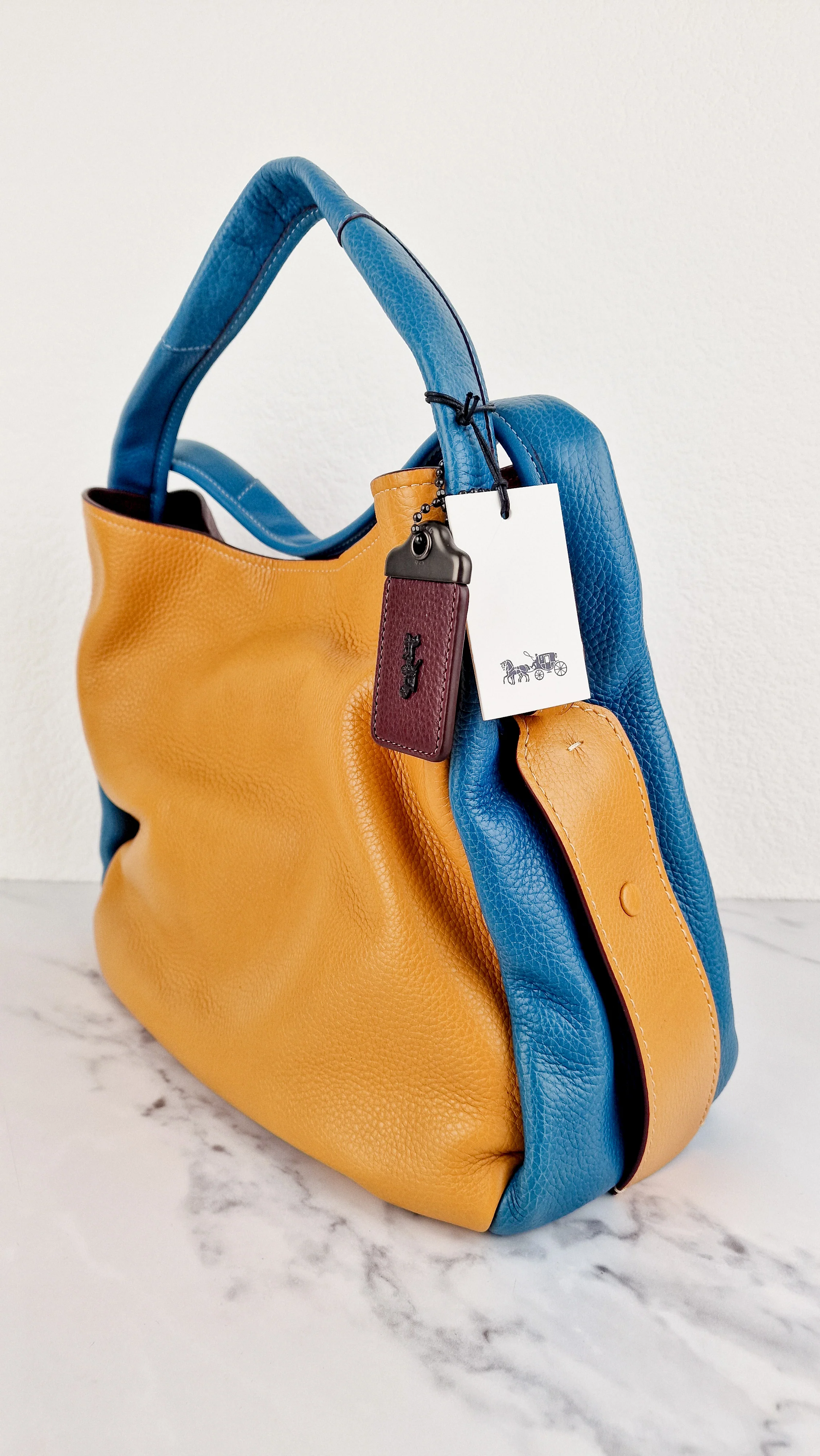 Coach 1941 Bandit Hobo 39 Bag in Goldenrod Yellow, Blue & Oxblood Pebble Leather - 2 in 1 handbag - Coach 10736 - Image 4