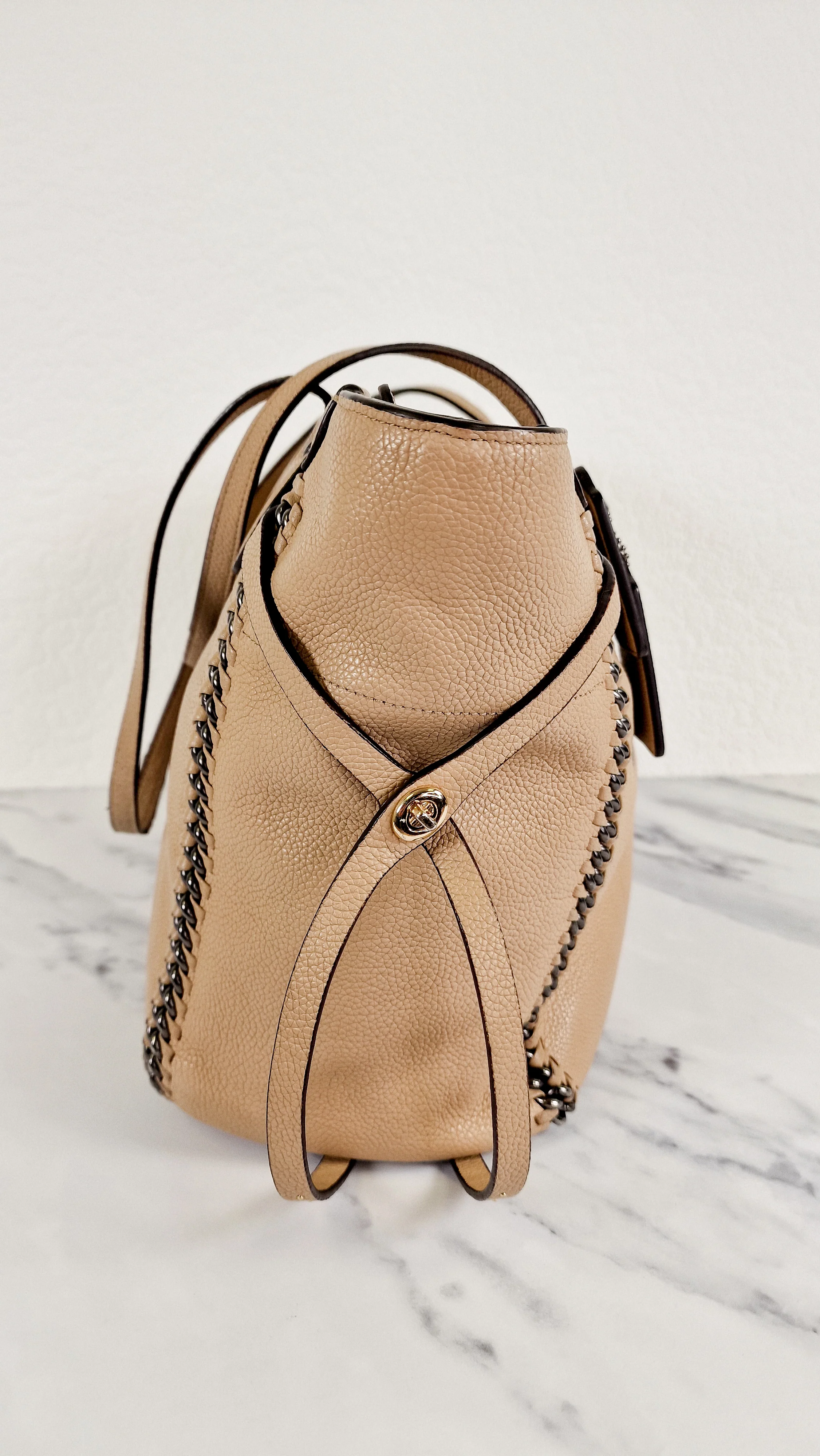 Coach Tatum Tote with Whiplash Chain Detail in Beechwood Beige Nude - Handbag Shoulder Bag - Coach 34398 - Image 4