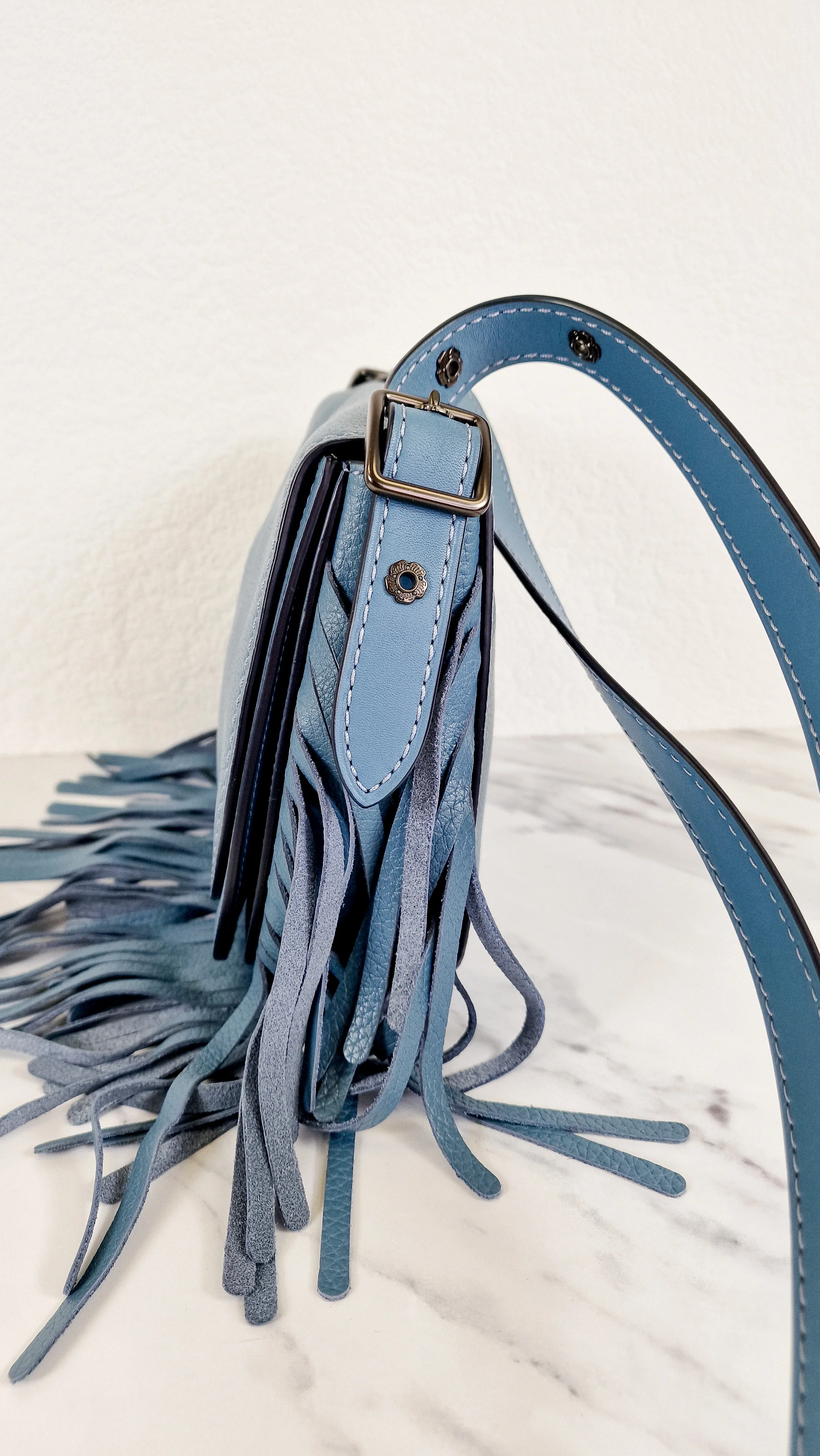 Coach 1941 Saddle 23 with Fringe in Blue Pebbled Leather with Tea Rose Detail - Crossbody Flap Bag - Coach 29240 - Image 2