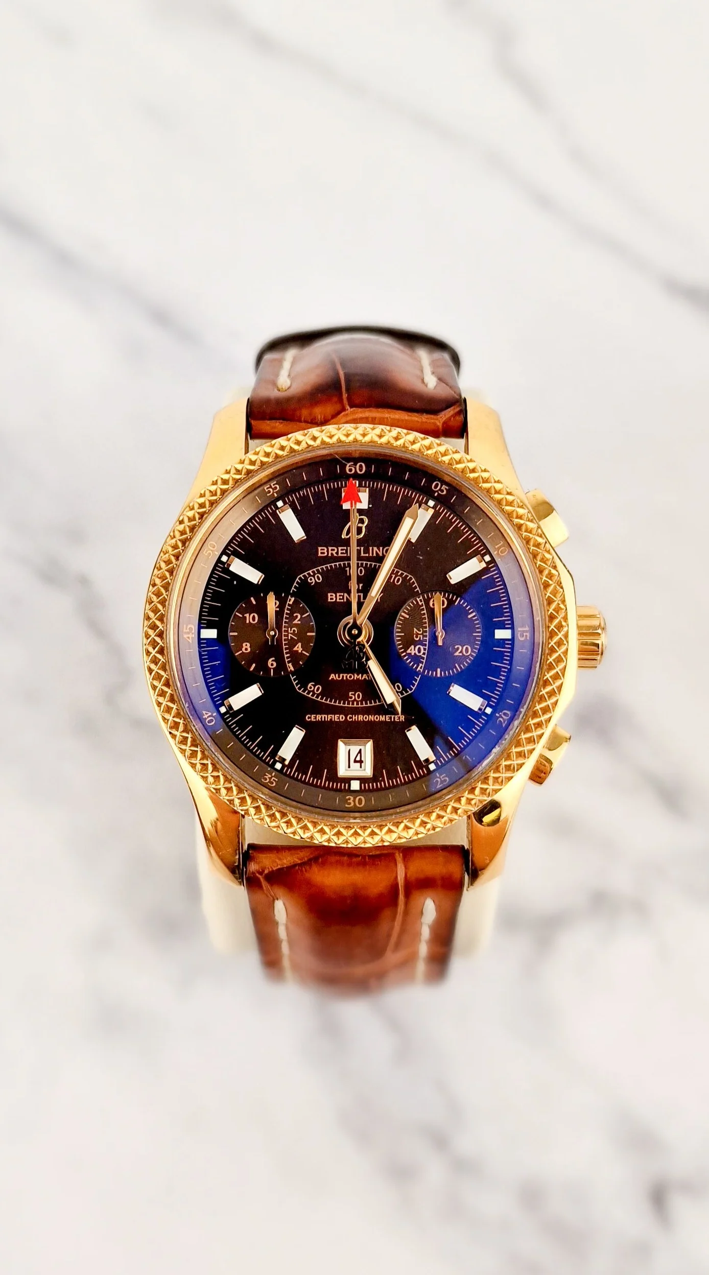 Breitling for Bentley Flying B Mark VI 18K Yellow Rose Gold with Brown Croc Leather H26362 - Image 11