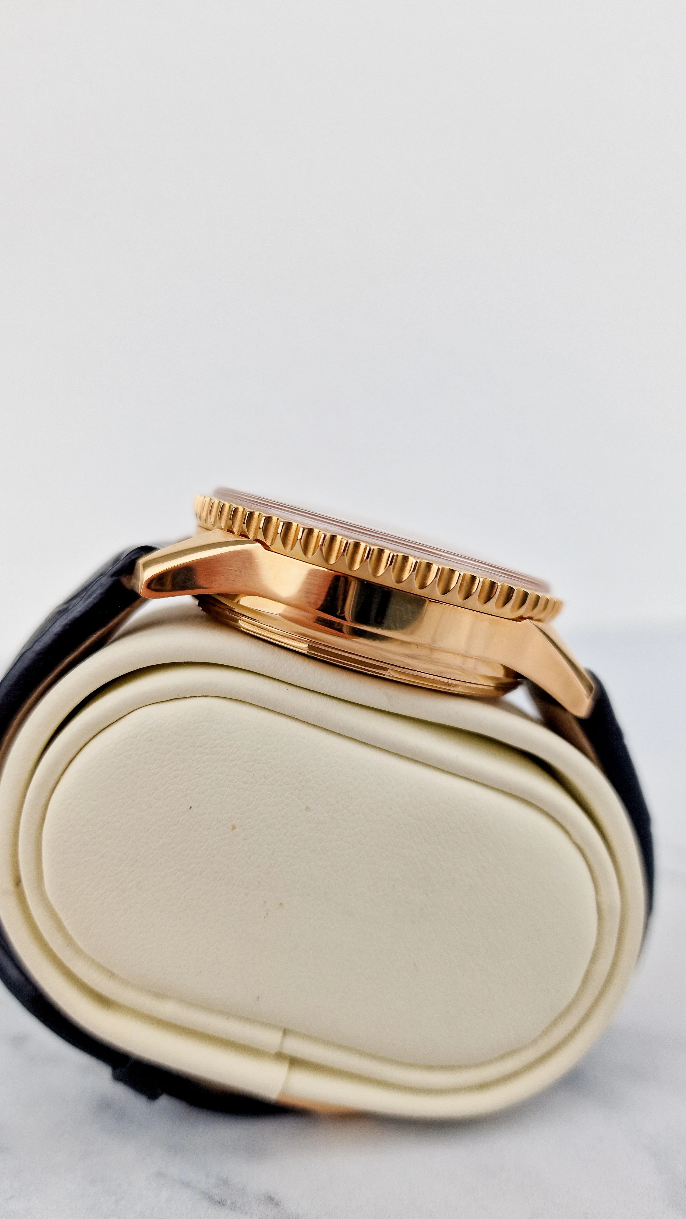 Breitling Eclipse Montbrillant 18K Yellow Rose Gold Watch Moonphase Chronograph Full Set Box & PapersH43330 - Image 8