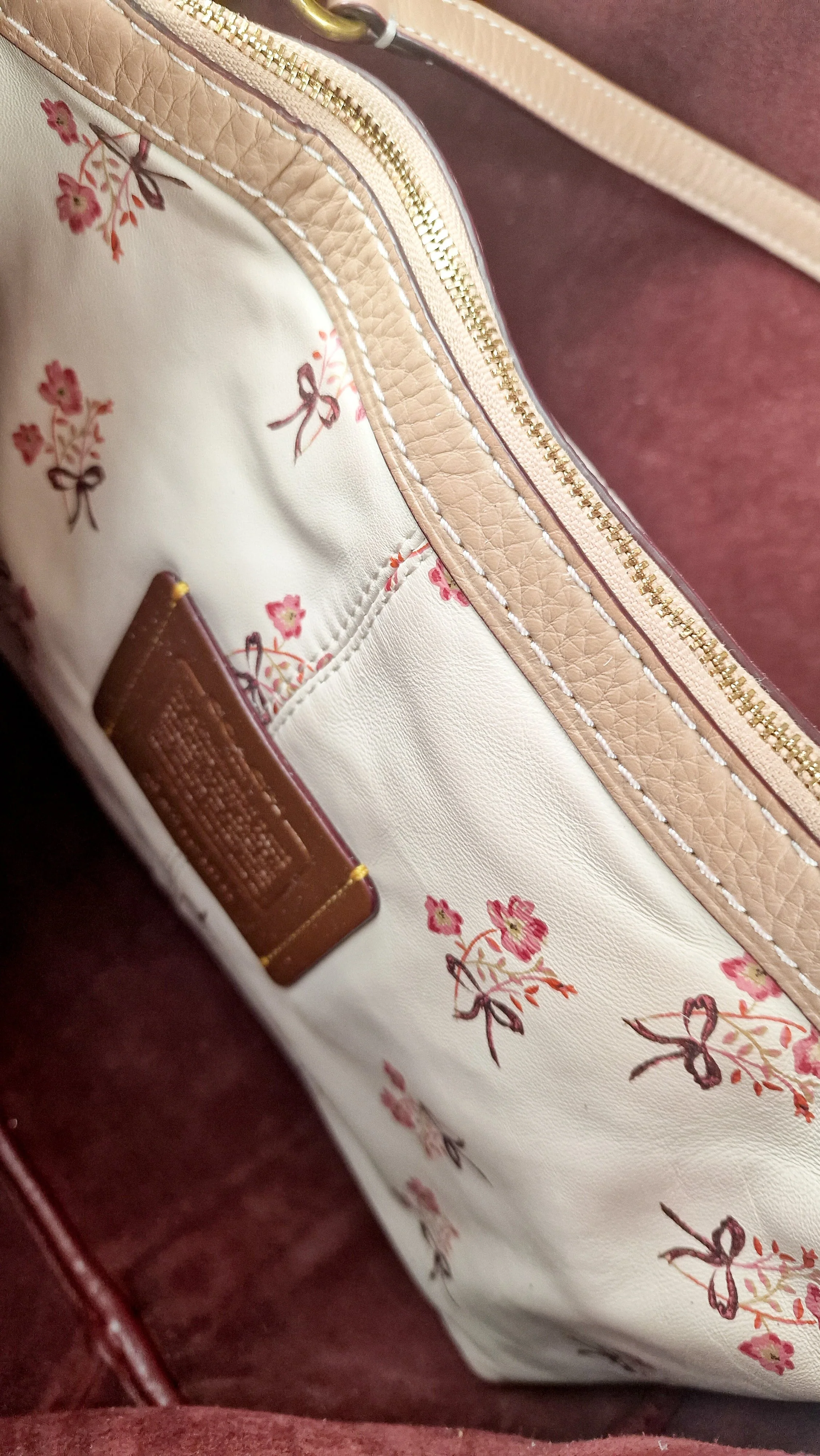 Coach 1941 Bandit Hobo 39 Bag in Peony Pink with Floral Bow - Pebble Leather - 2 in 1 handbag - Coach 86760 - Image 14