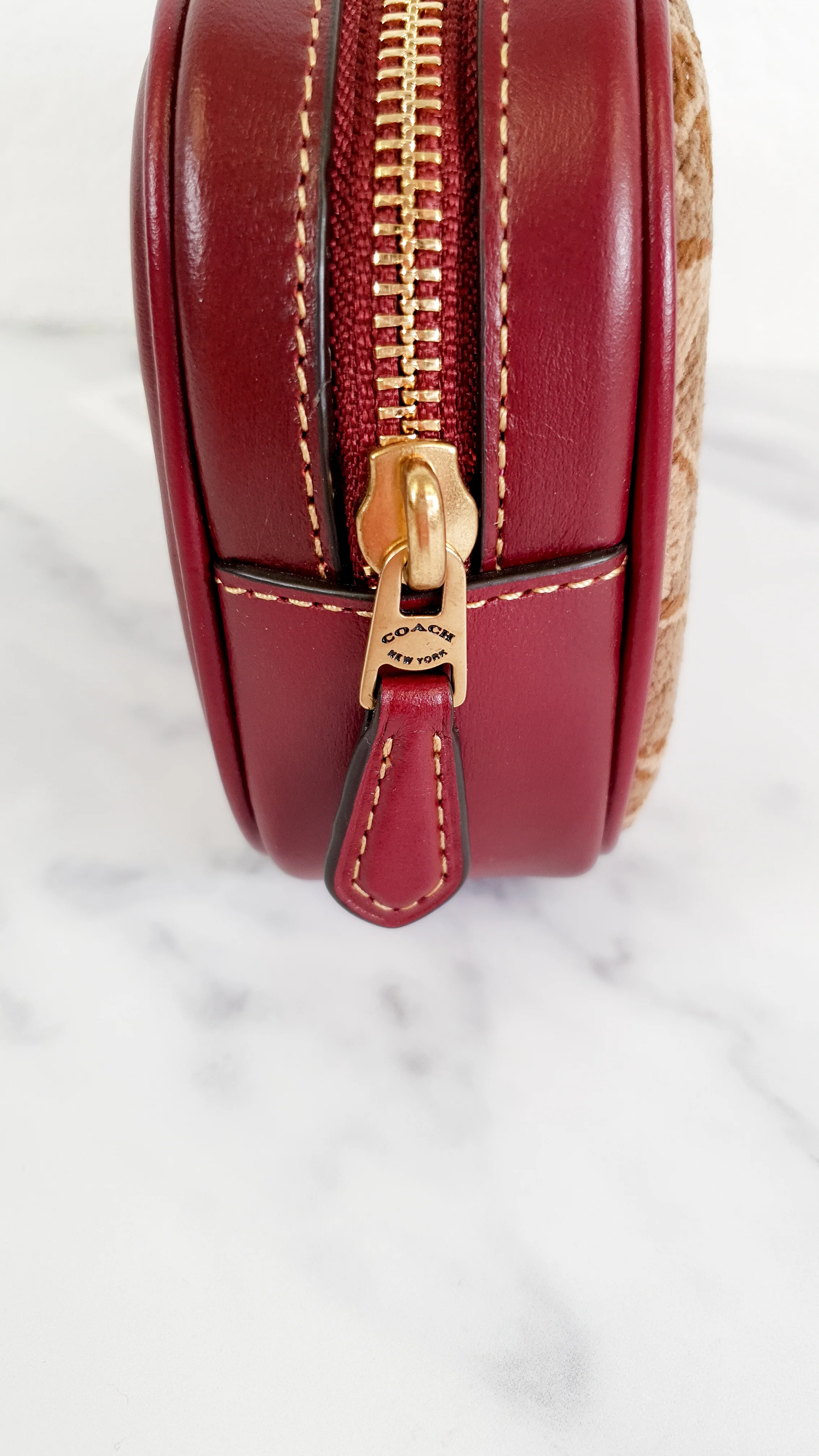 Coach 1941 Belt Bag Camera Bag in Tan Signature & Scarlett Burgundy Smooth Leather - Coach 50728 - Image 7