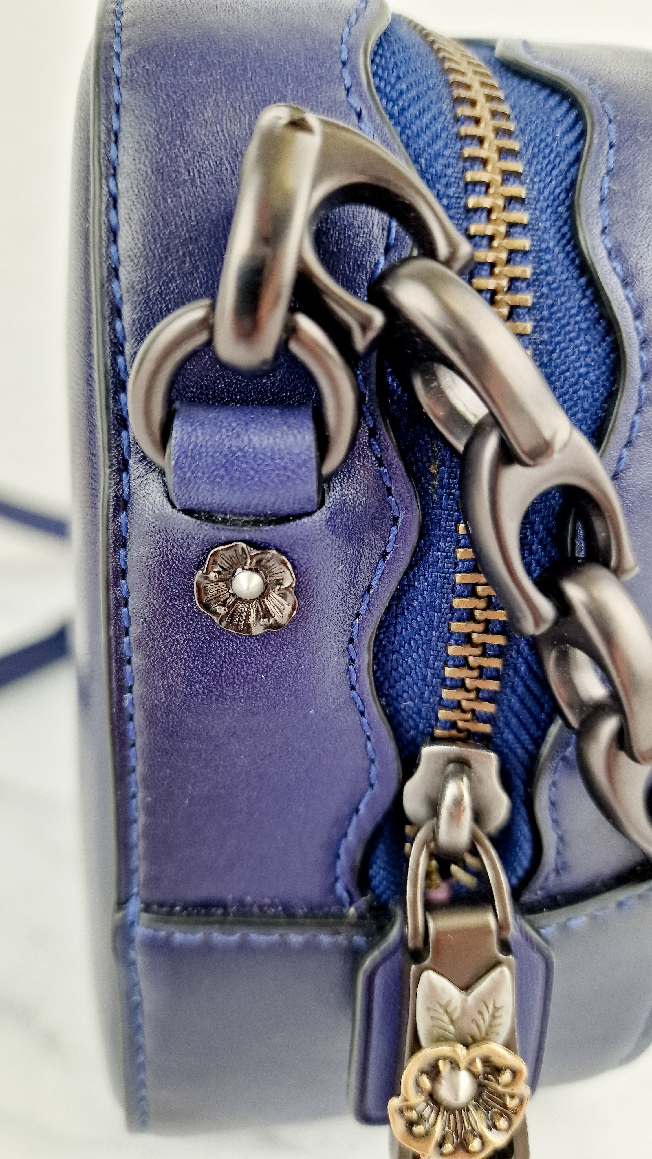 Coach 1941 Camera Bag with Tea Rose Turnlock Scalloped Edge C-Chain Strap Cadet Blue Purple Crossbody Bag - Coach 29094 - Image 12
