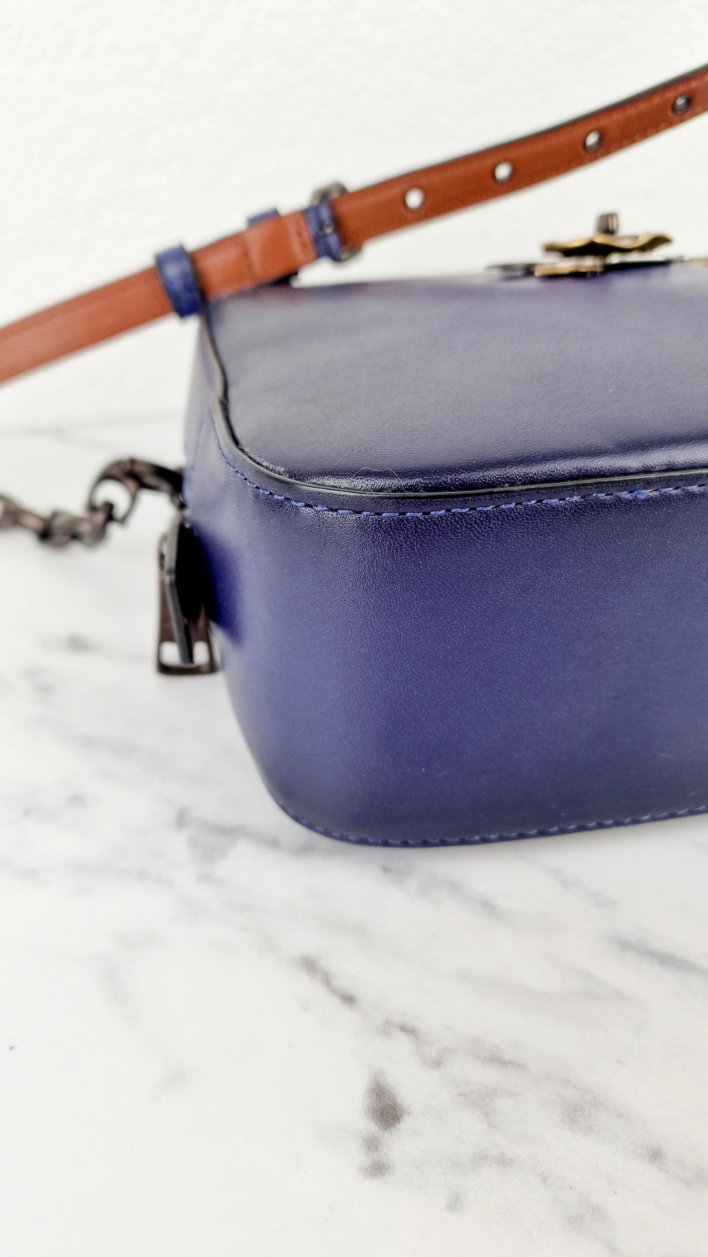 Coach 1941 Camera Bag with Tea Rose Turnlock Scalloped Edge C-Chain Strap Cadet Blue Purple Crossbody Bag - Coach 29094 - Image 14