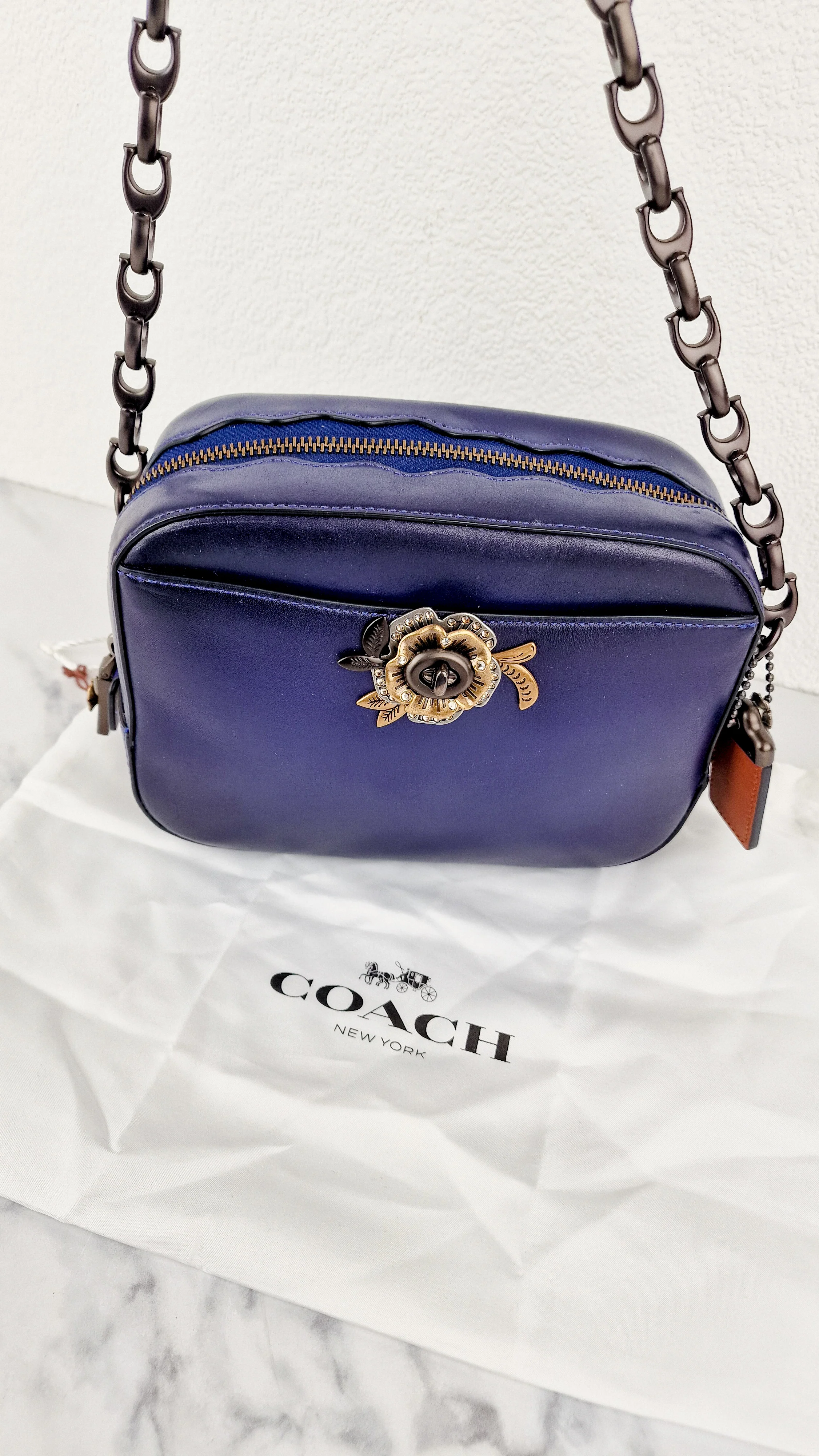 Coach 1941 Camera Bag with Tea Rose Turnlock Scalloped Edge C-Chain Strap Cadet Blue Purple Crossbody Bag - Coach 29094 - Image 19