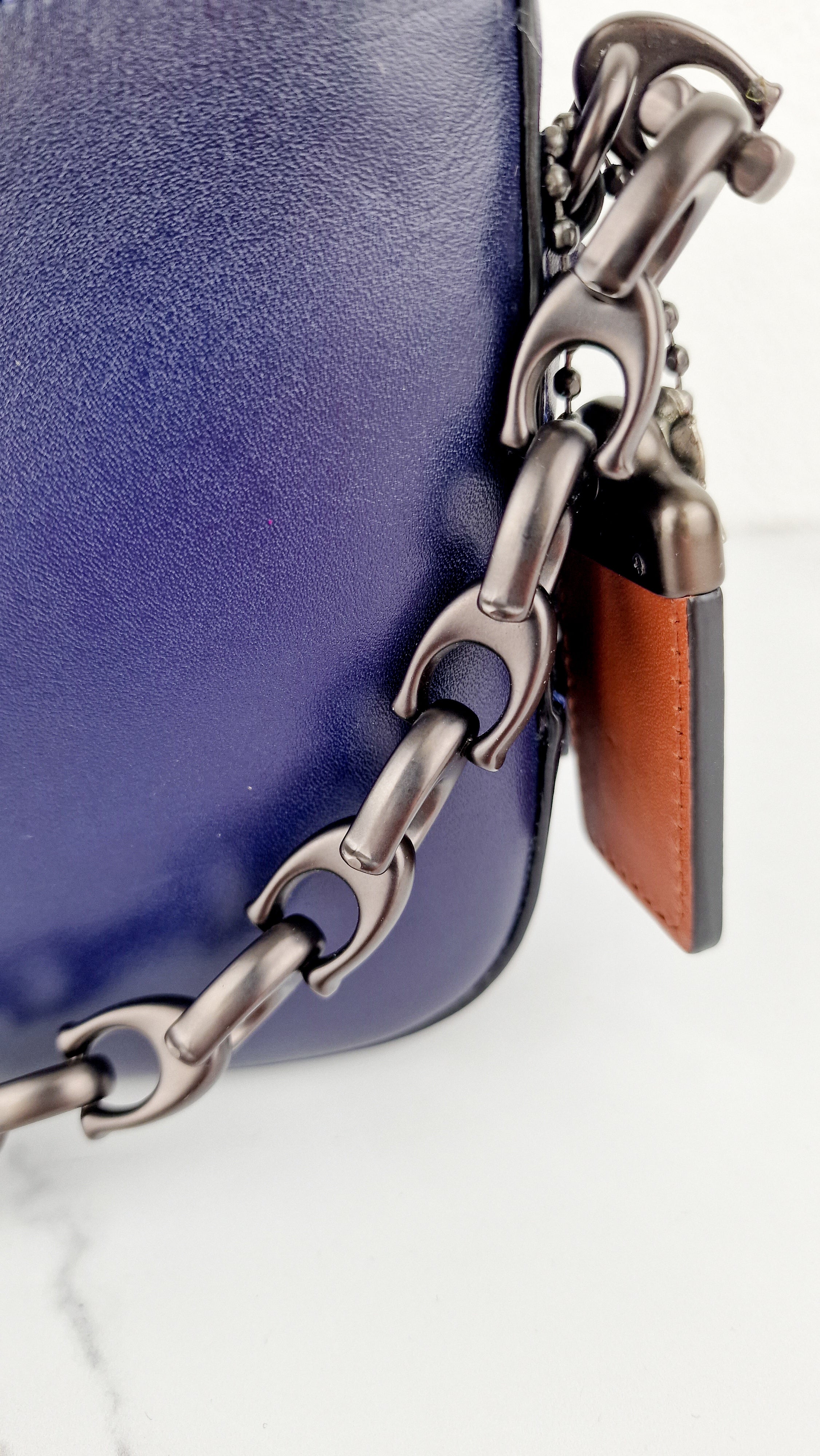 Coach 1941 Camera Bag with Tea Rose Turnlock Scalloped Edge C-Chain Strap Cadet Blue Purple Crossbody Bag - Coach 29094 - Image 4