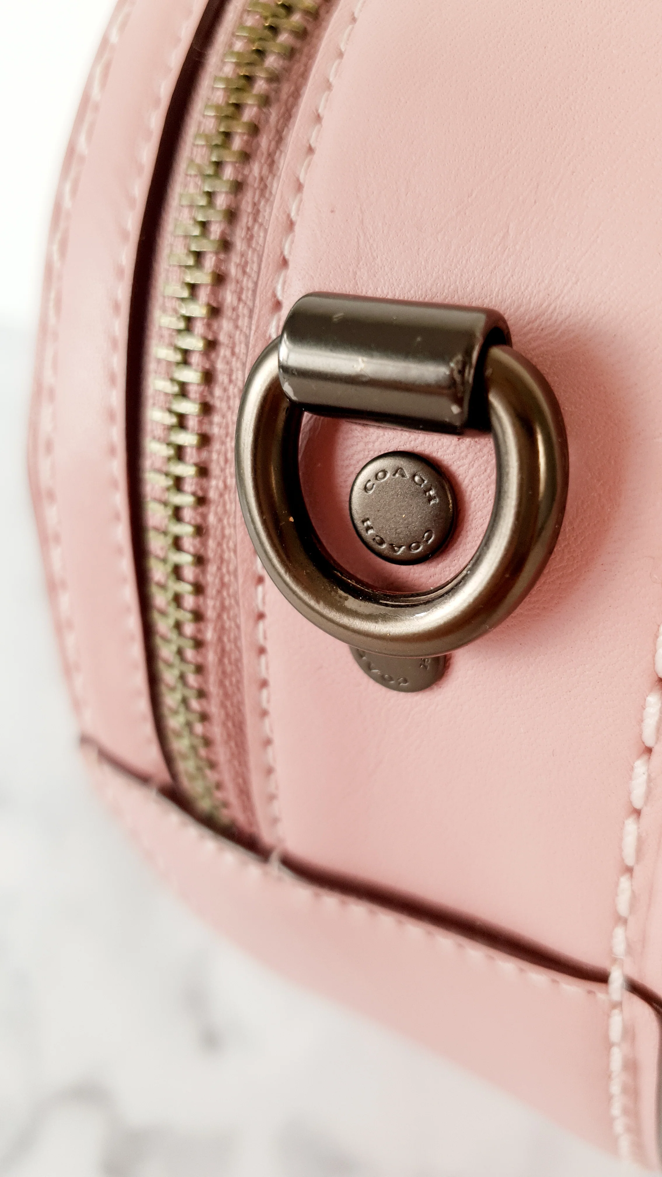 Coach 1941 Canteen Bag in Dusty Rose Pink - 90s Style Crossbody Bag Sample Bag - Image 10