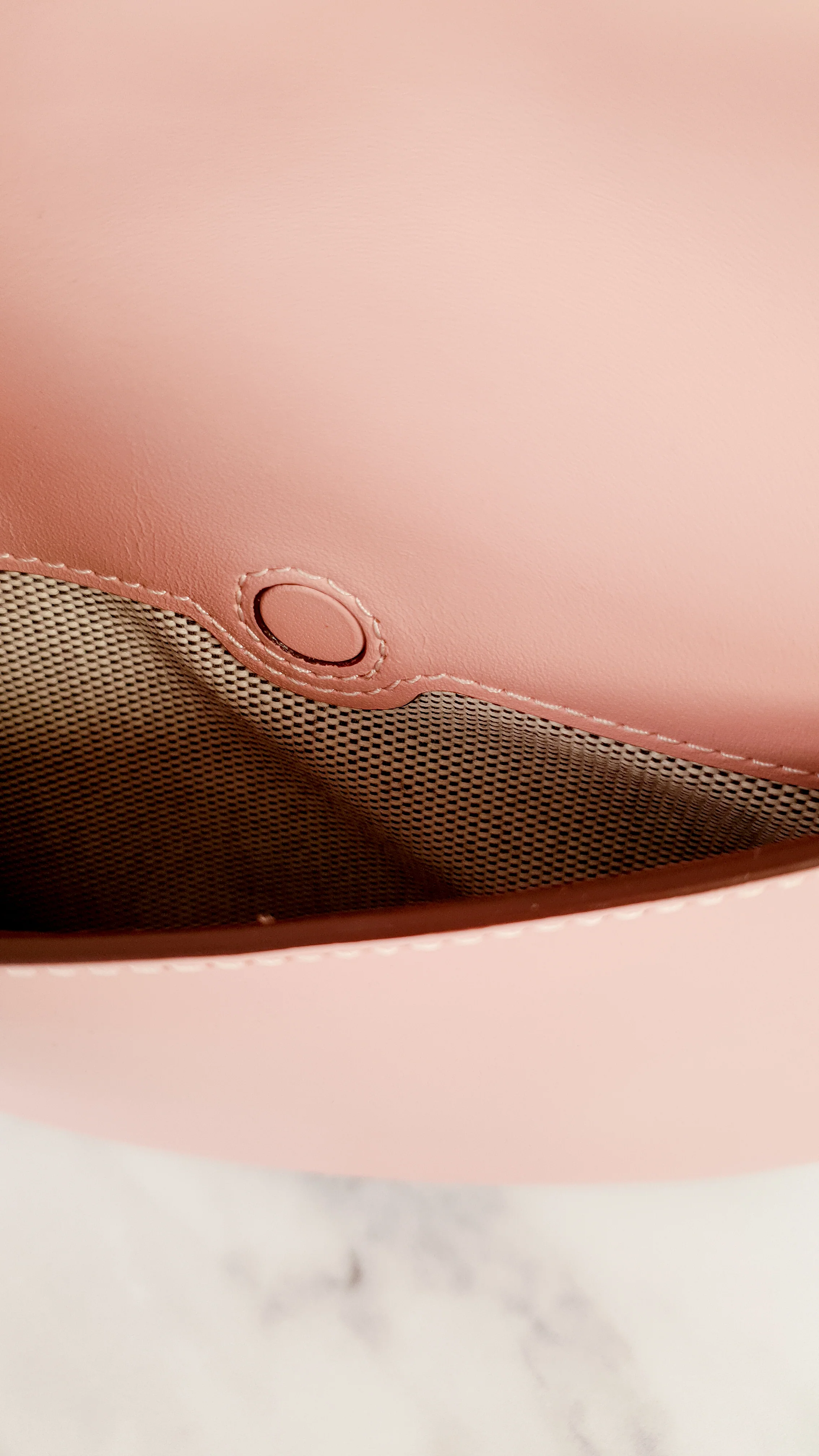 Coach 1941 Canteen Bag in Dusty Rose Pink - 90s Style Crossbody Bag Sample Bag - Image 11