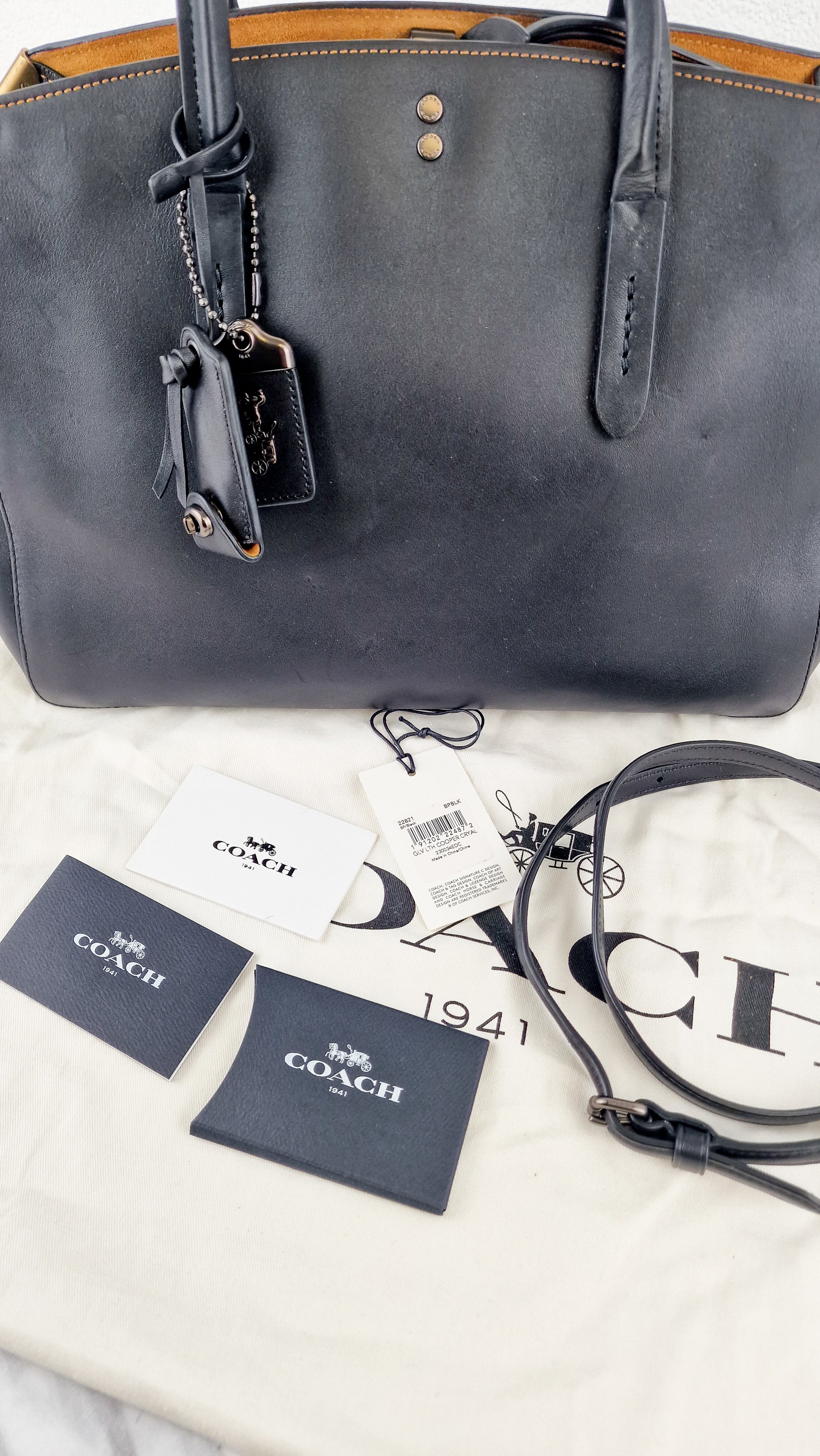 Coach 1941 Cooper Carryall in Black Smooth Leather - Handbag Shoulder Bag - Coach 22821 - Image 14