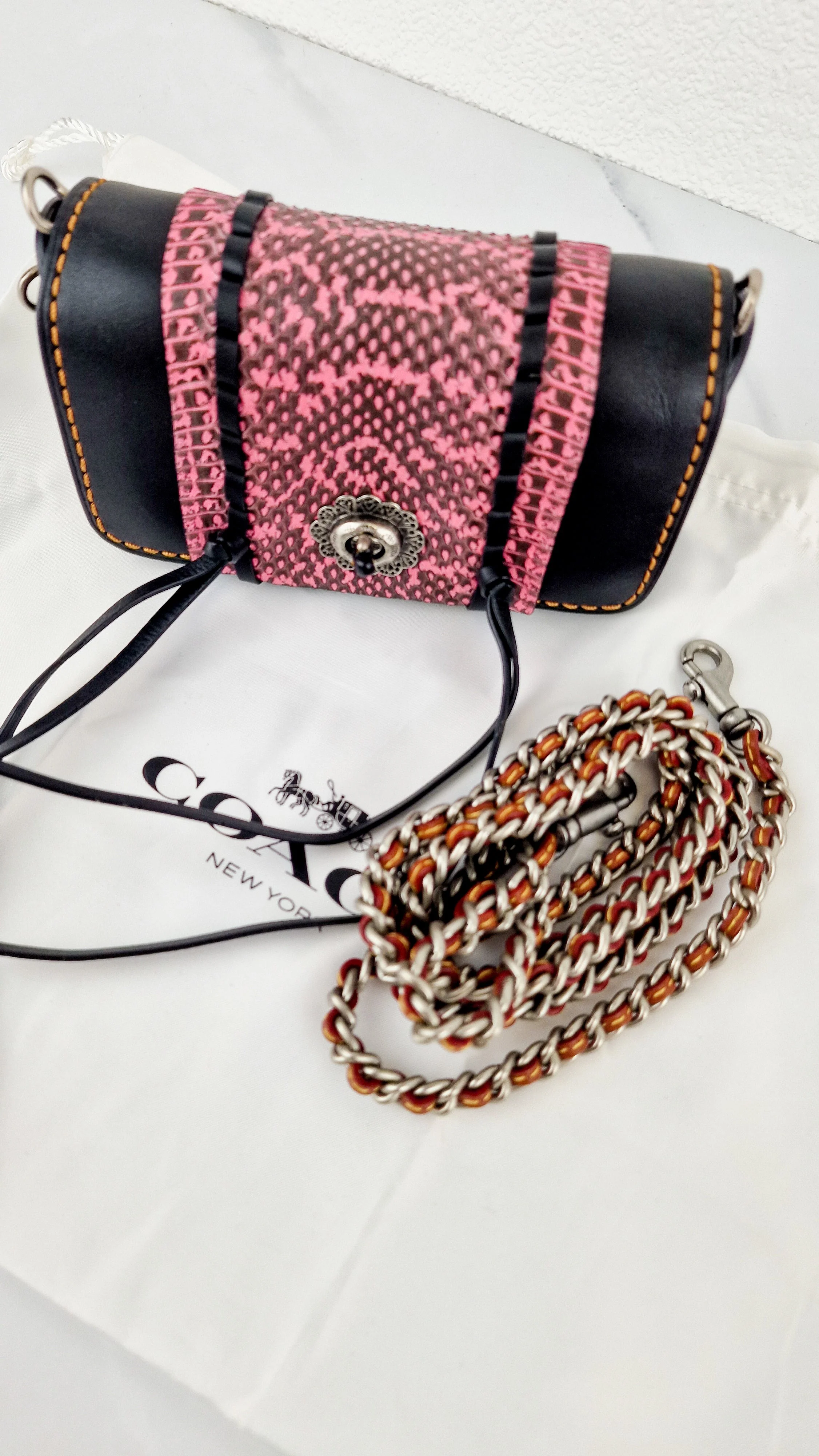 Coach 1941 Dinkier with Whipstitch Snake Trim in Black Smooth Leather With Pink Snakeskin - Crossbody Bag Clutch Mini Dinky - Coach 86819 - Image 2