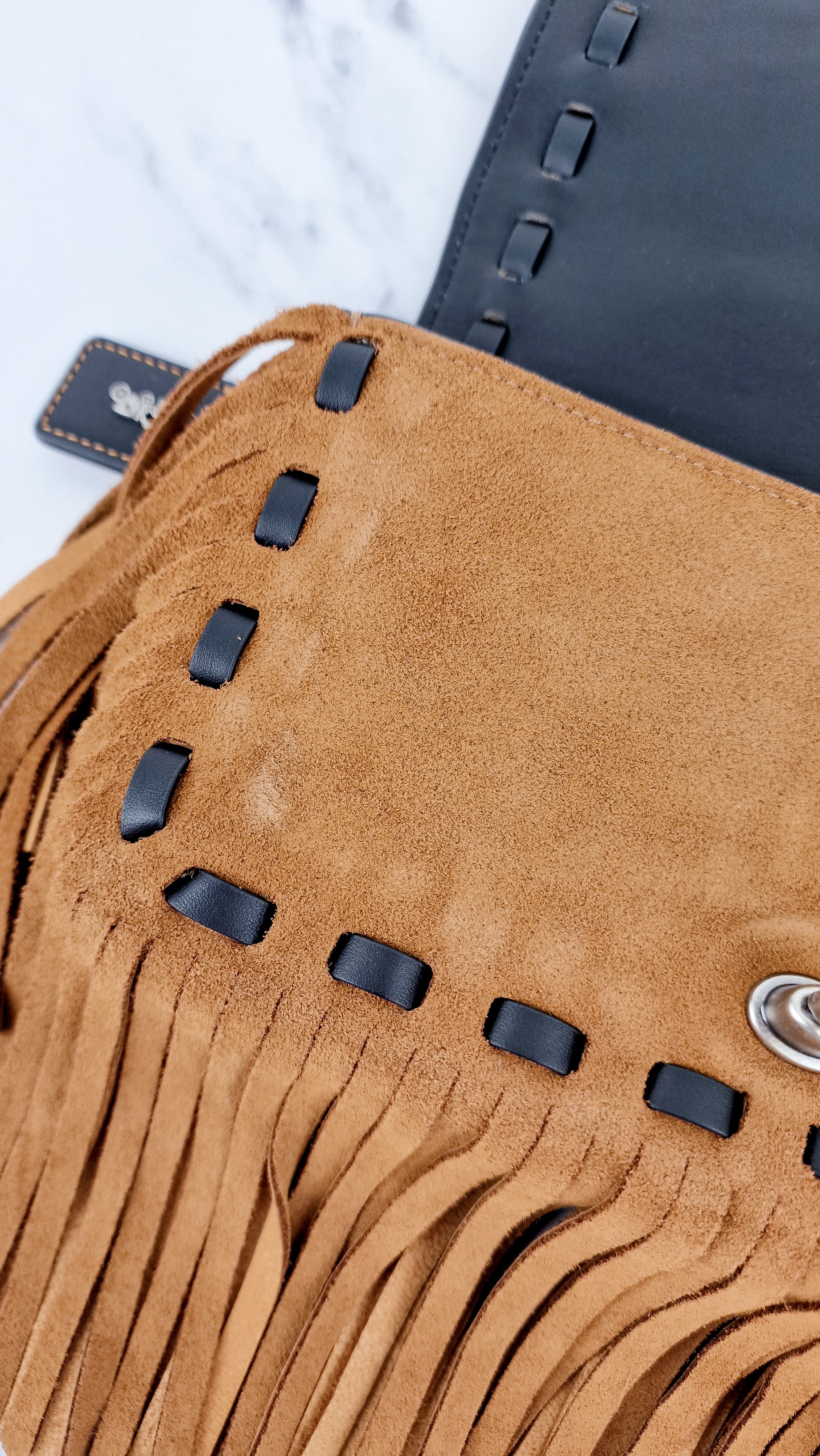 Coach 1941 Dinky in Light Saddle Tan Brown Cervo Suede with Fringe & Light Antique Nickel Concho Turnlock - Crossbody Bag Shoulder Bag - Coach 86821 - Image 11