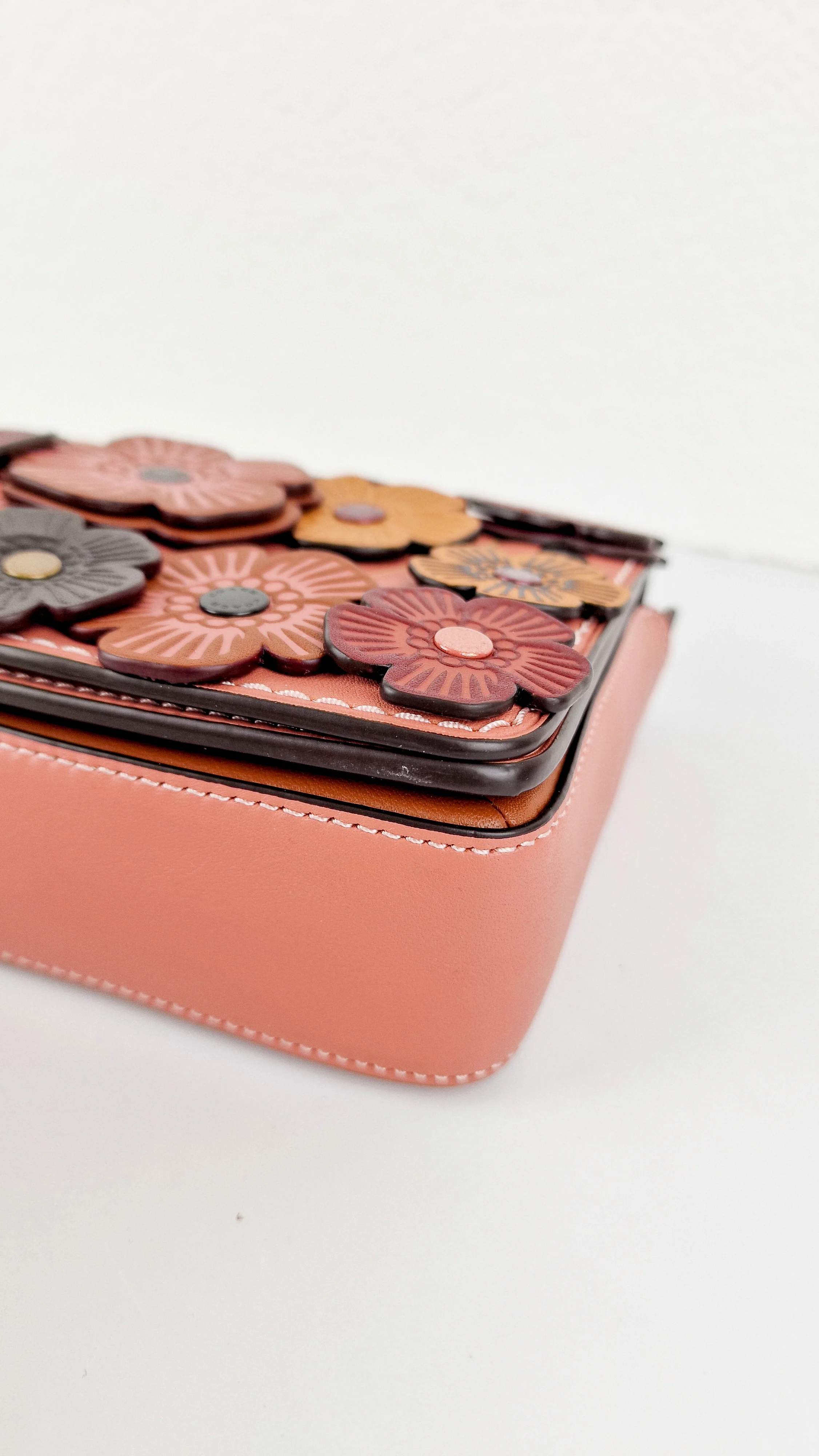 Coach 1941 Dinky With Tea Roses in Melon - Crossbody Shoulder Bag Floral Flowers Tolled Leather Appliqué- Coach 38197 - Image 9