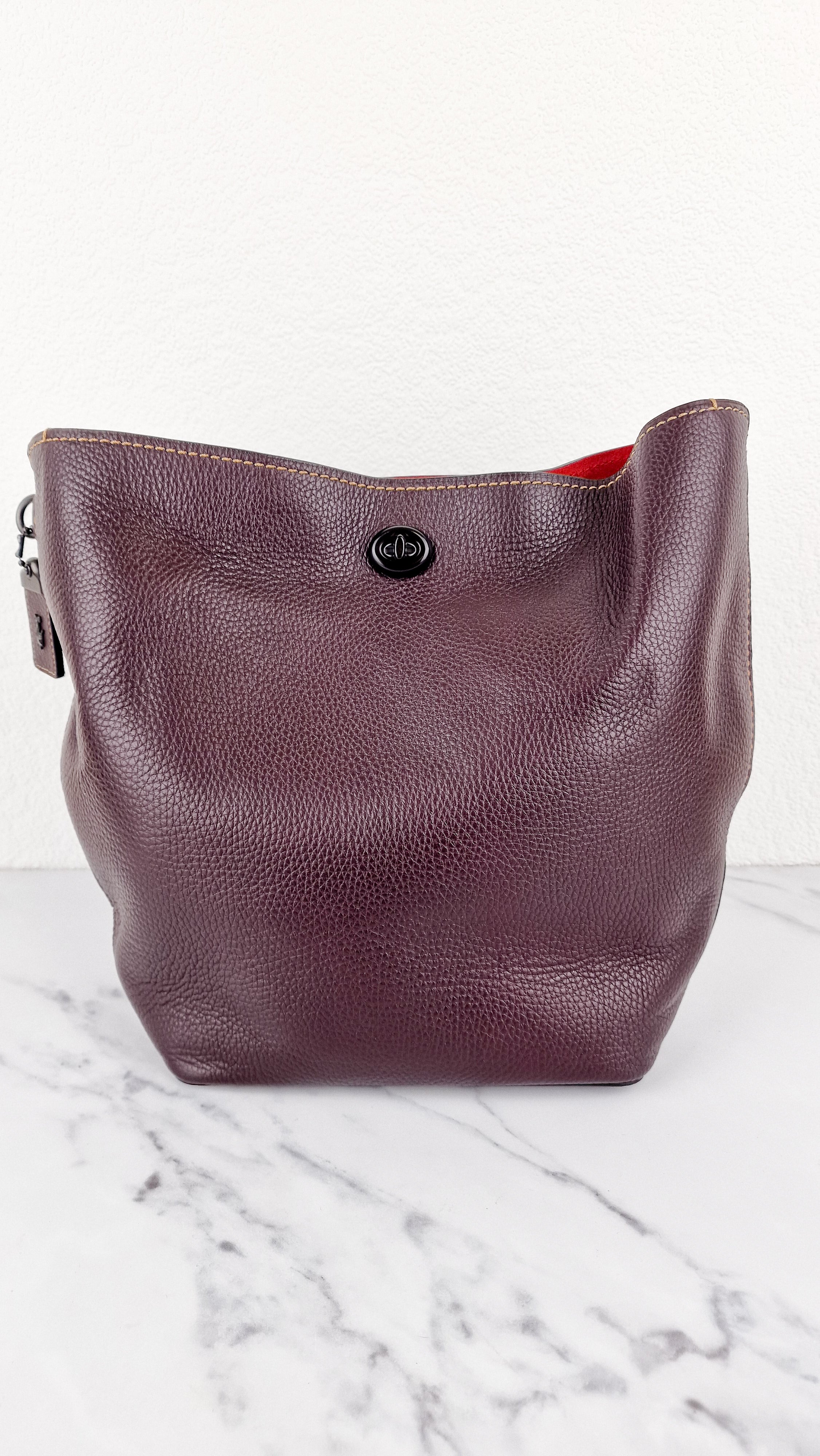 Coach 1941 Duffle Bag in Oxblood Brown Pebble Leather - Crossbody bag - Coach 58019