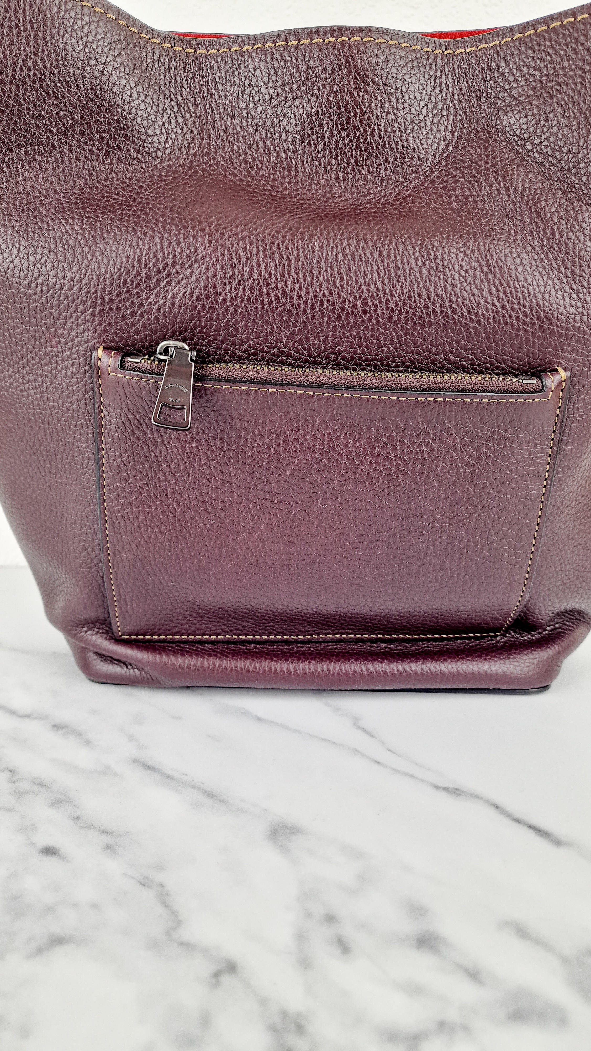 Coach 1941 Duffle Bag in Oxblood Brown Pebble Leather - Crossbody bag - Coach 58019 - Image 7