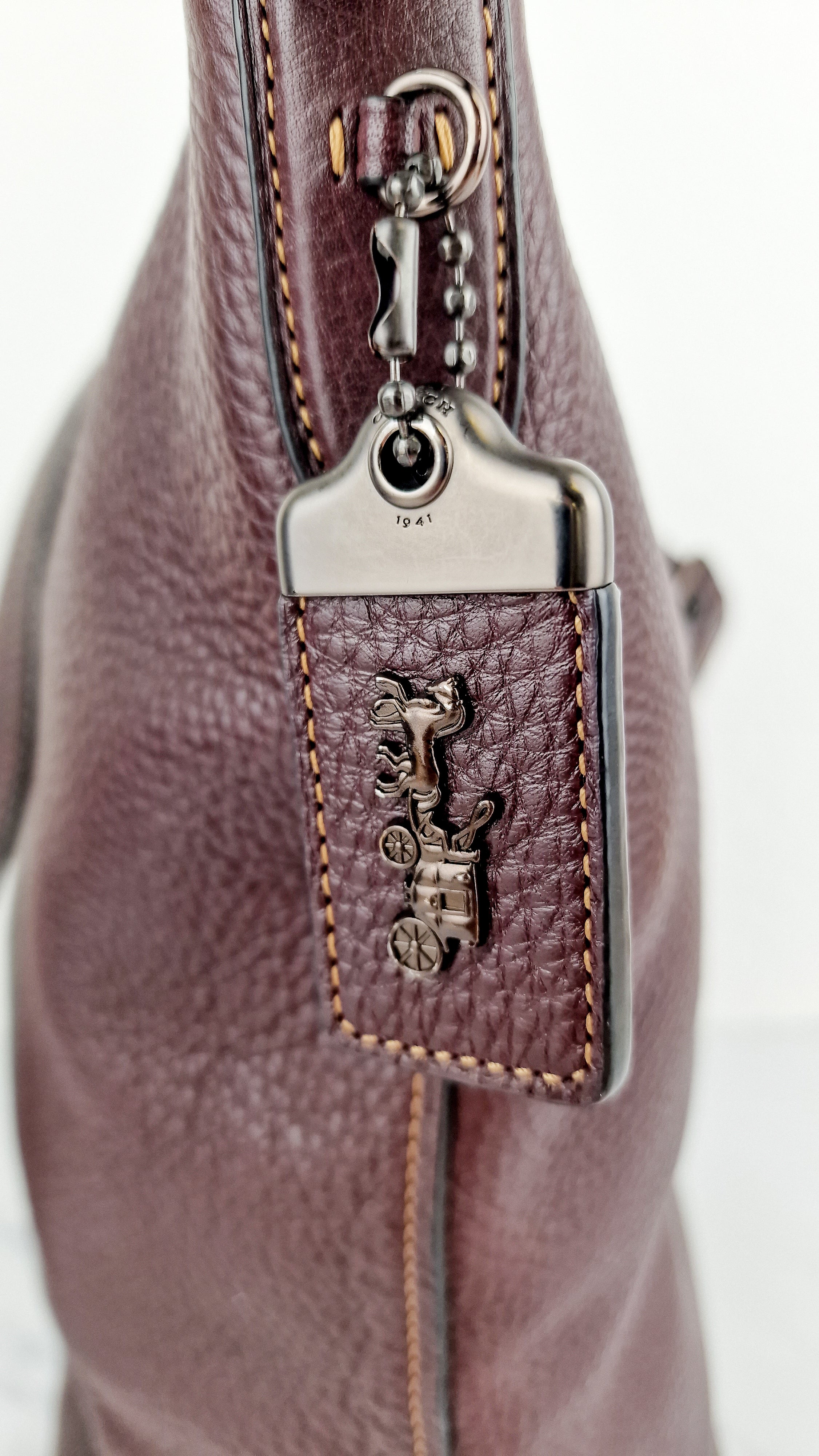 Coach 1941 Duffle Bag in Oxblood Pebble Leather with Zip Top Coach 29257 - Image 10