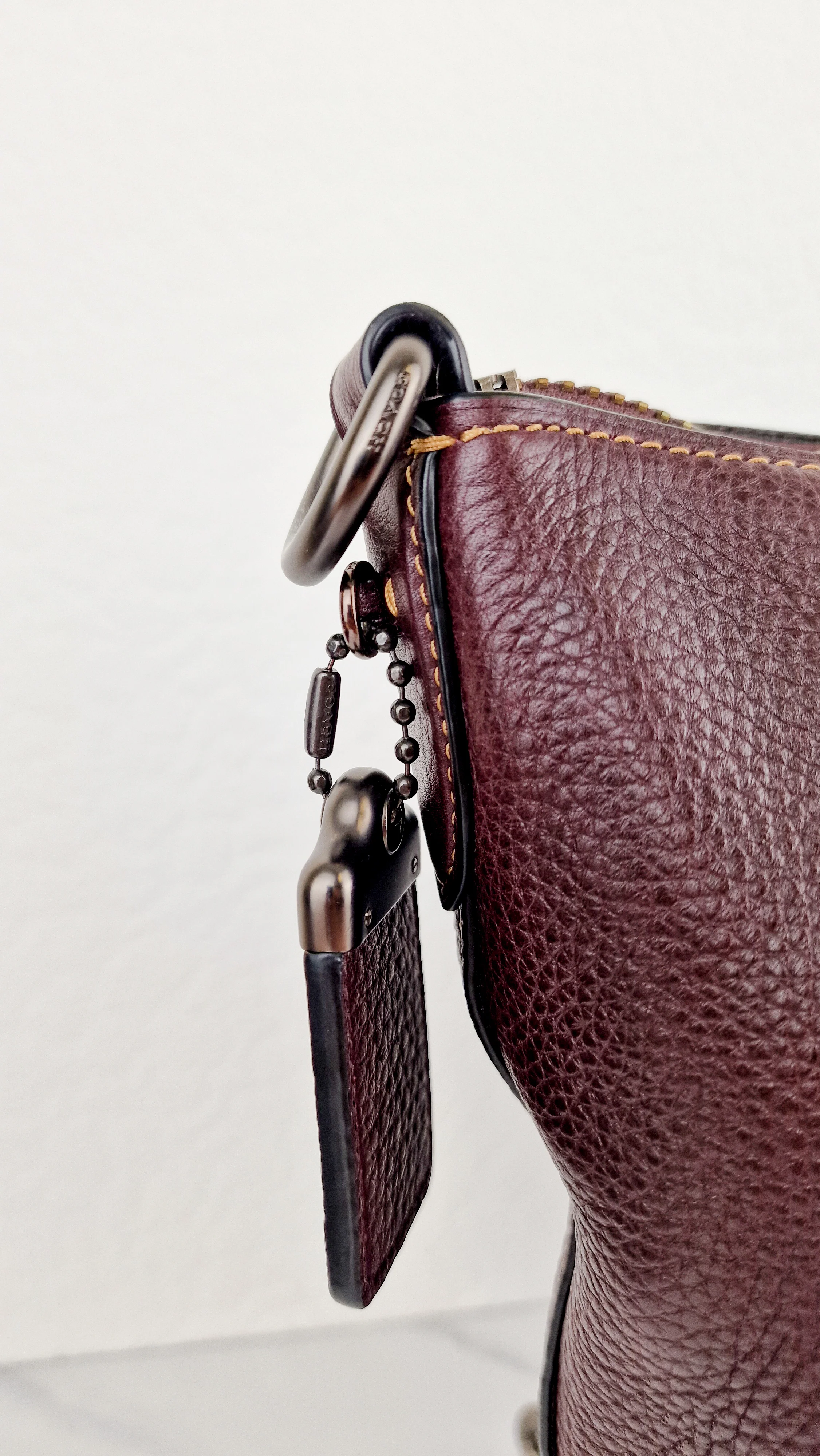 Coach 1941 Duffle Bag in Oxblood Pebble Leather with Zip Top Coach 29257 - Image 2