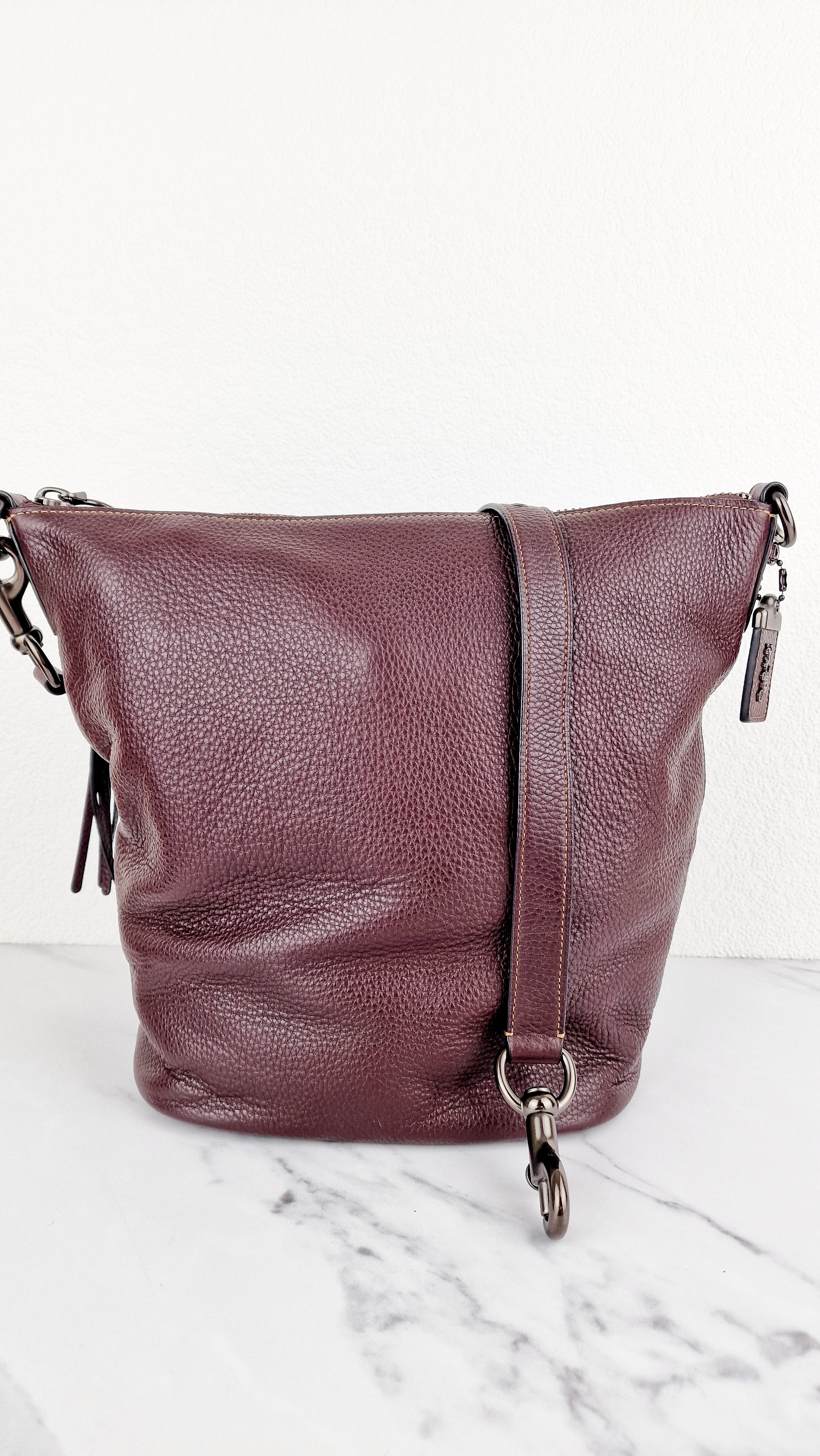 Coach 1941 Duffle Bag in Oxblood Pebble Leather with Zip Top Coach 29257 - Image 8