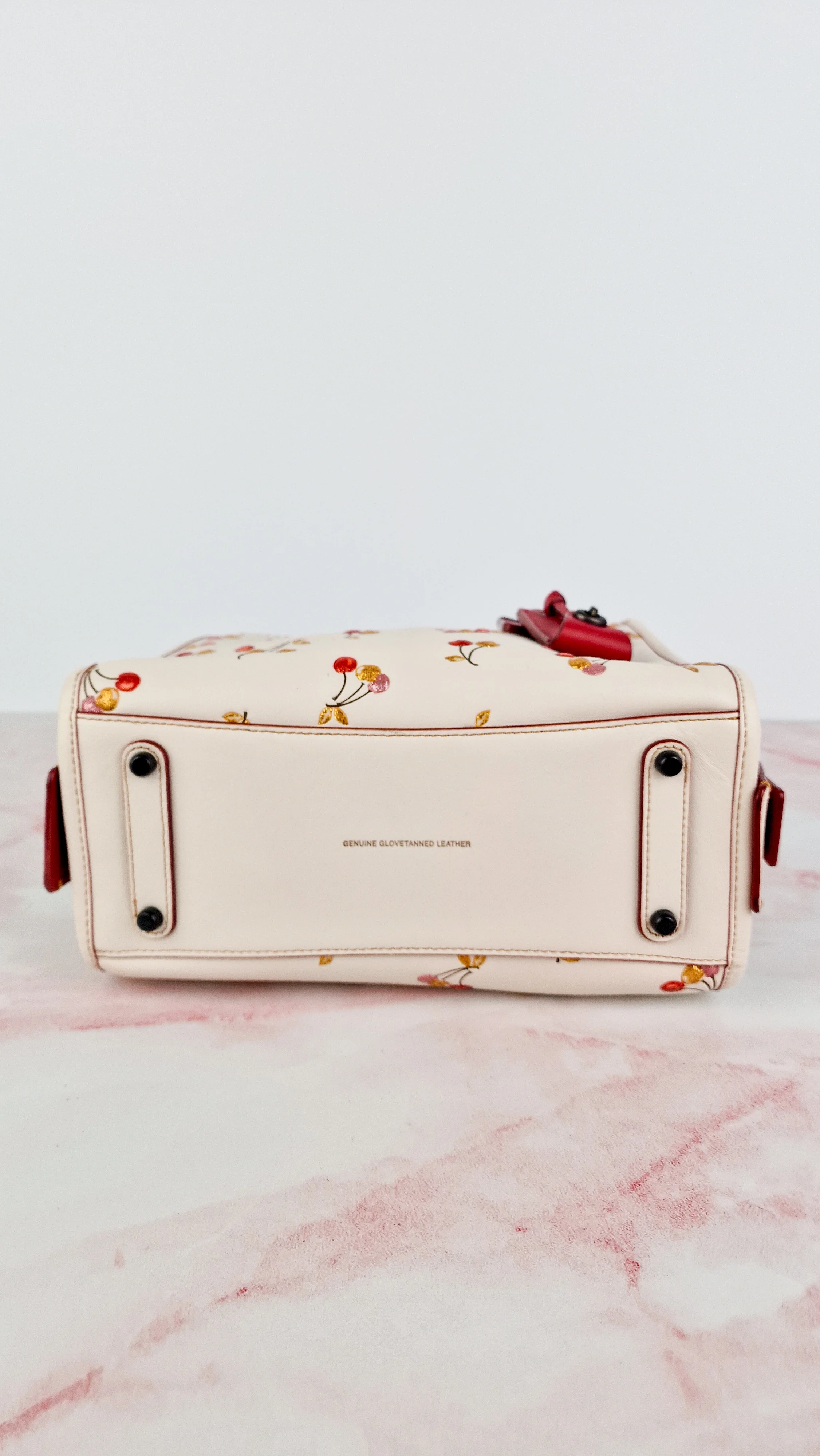 Coach 1941 Rogue 25 in Chalk White with Cherries Cherry Bag - Shoulder Bag Handbag in Smooth Leather - Coach 21636 - Image 14