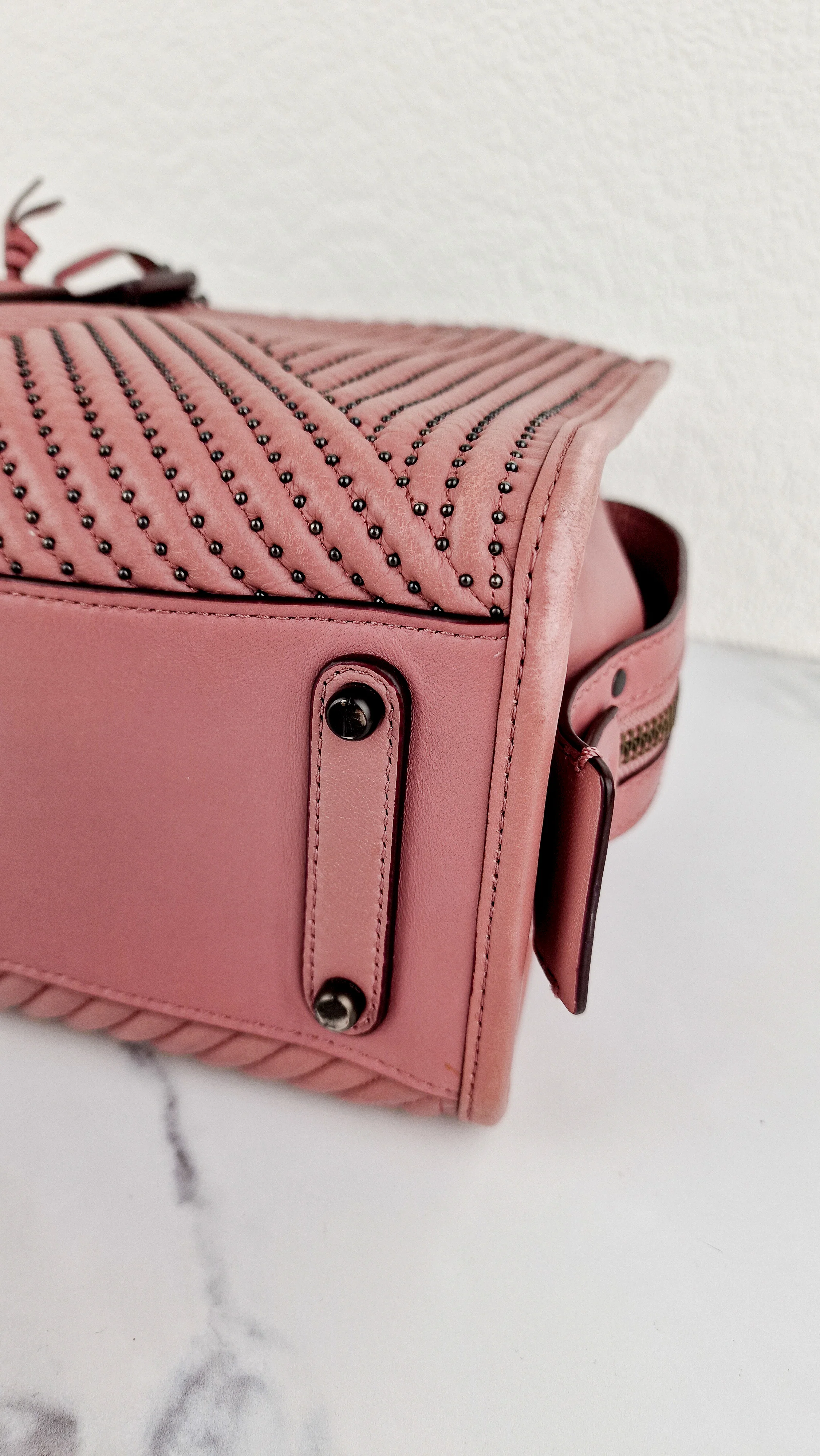 Coach 1941 Rogue 25 in Dusty Rose Pink Quilted Studded Chevron Smooth Nappa Leather - Shoulder Bag Handbag - Coach 22797 - Image 15
