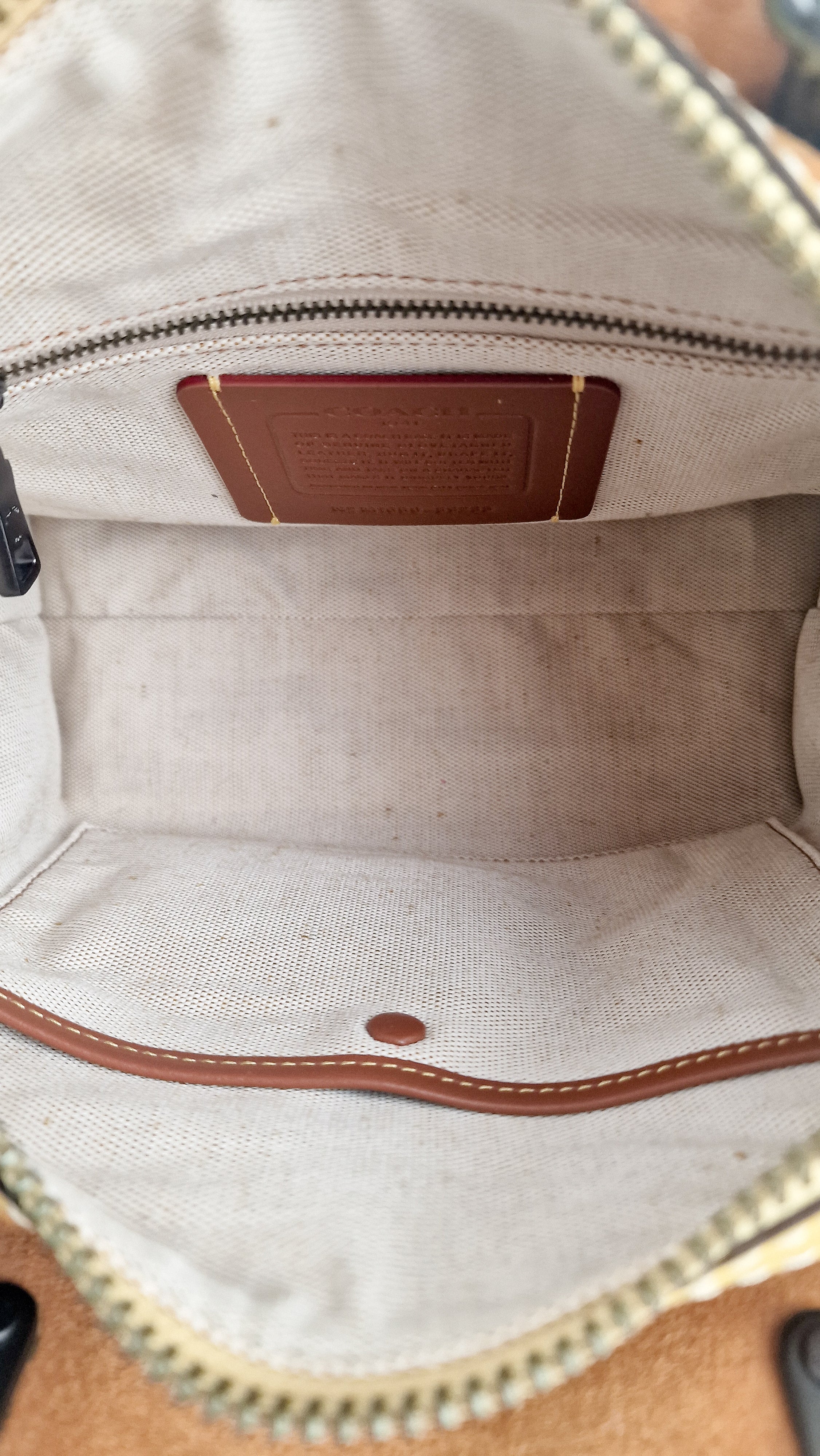 Coach 1941 Rogue 25 in Hay Yellow with Snakeskin Handles - Shoulder Bag Handbag in Pebble Leather Colorblock - Coach 59235 - Image 14