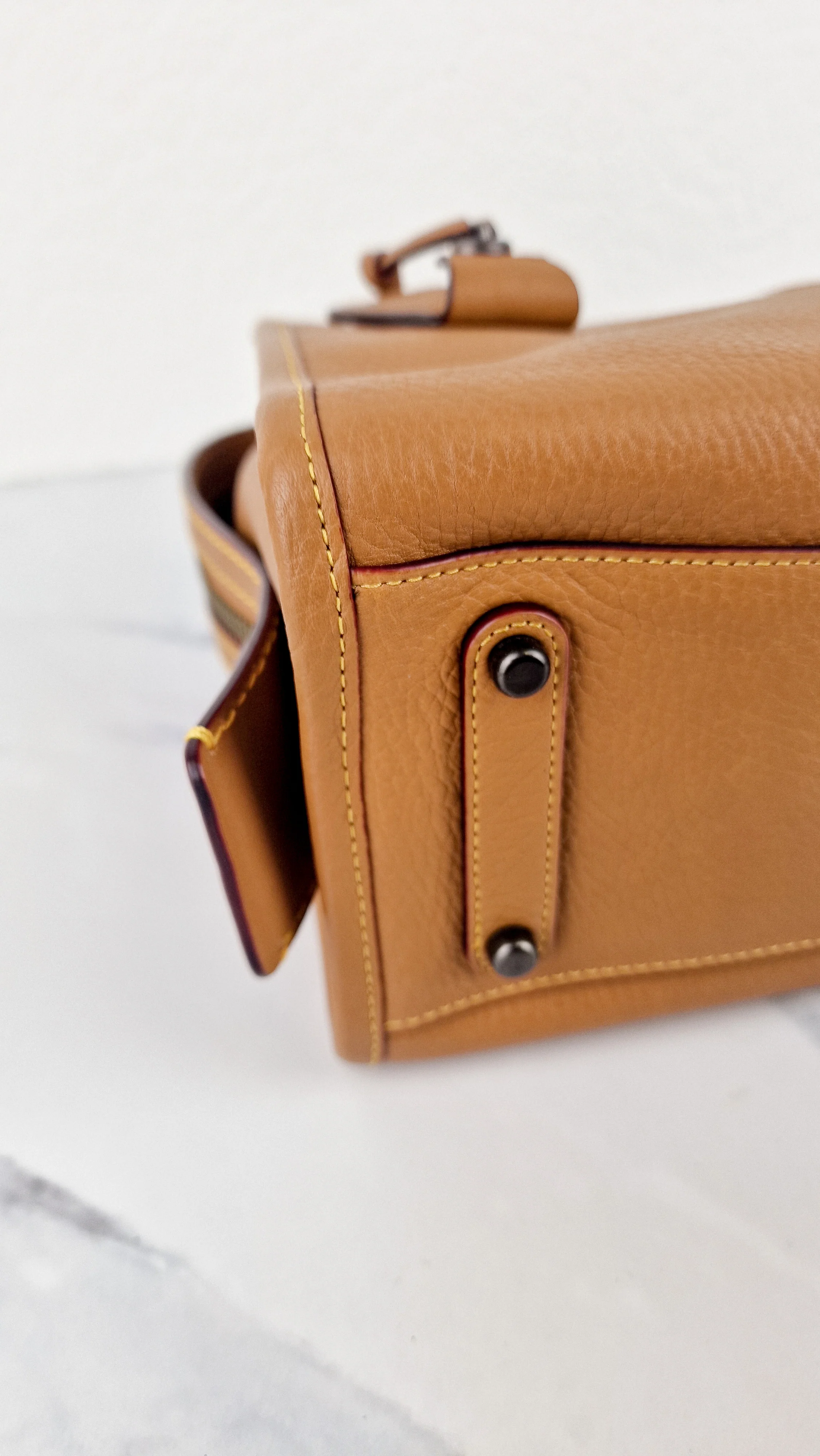 Coach 1941 Rogue 25 Light Saddle Brown Leather & Burgundy Suede Handbag - Coach 54536 - Image 10
