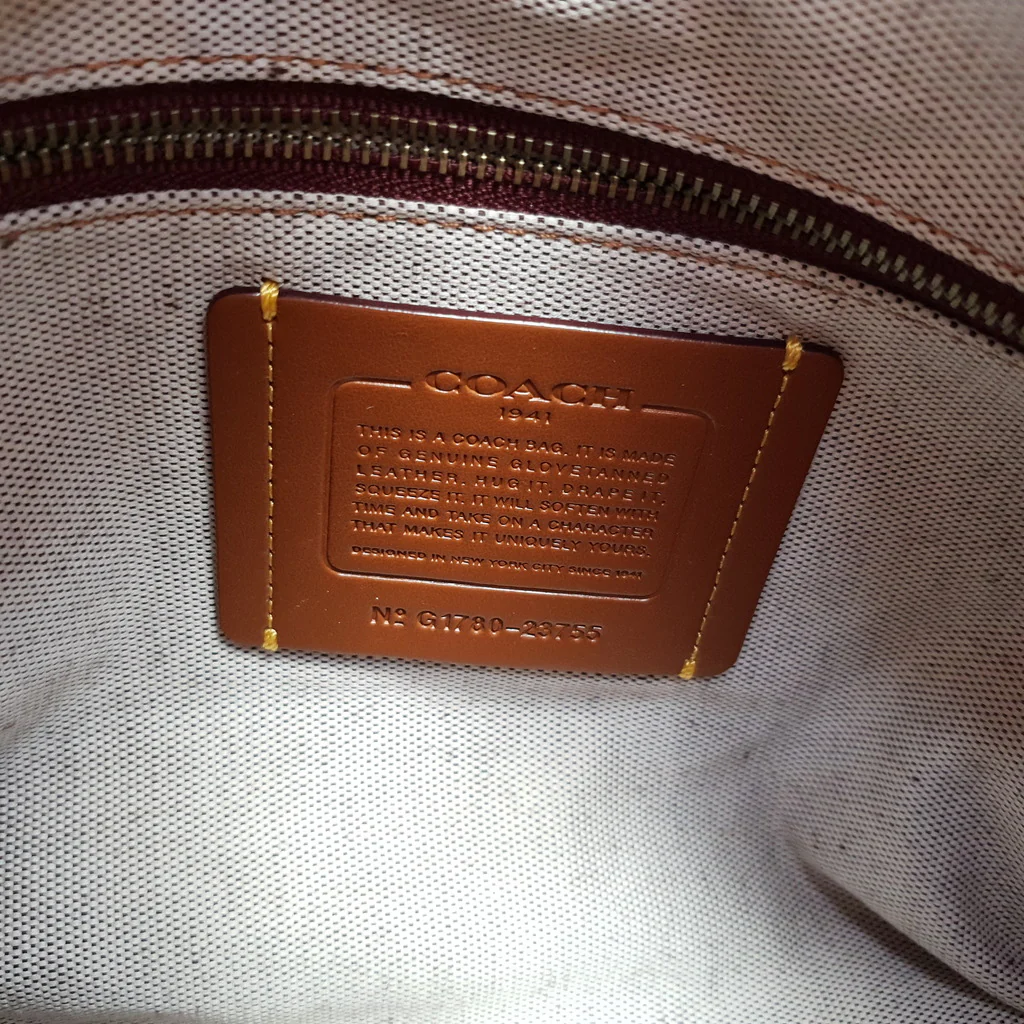 Coach 1941 Rogue 31 in Dusty Rose Pink Mixed Leather with Burgundy Suede - Pebbled Leather Handbag - Image 15