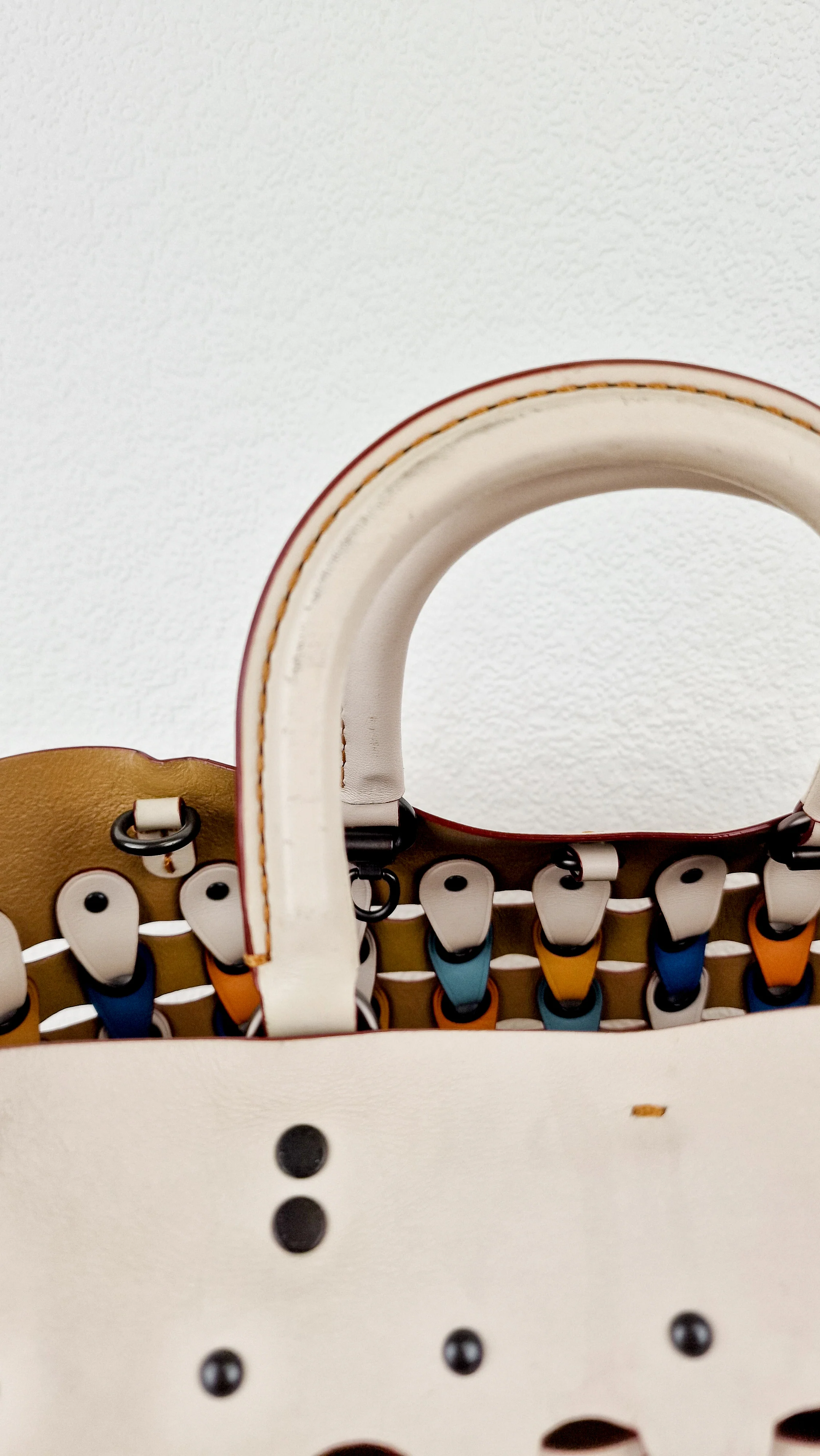 Coach 1941 Rogue Tote Bag With Links in Chalk Smooth Leather Blue, Yellow Colorblock Handbag Coach 10496 - Image 17