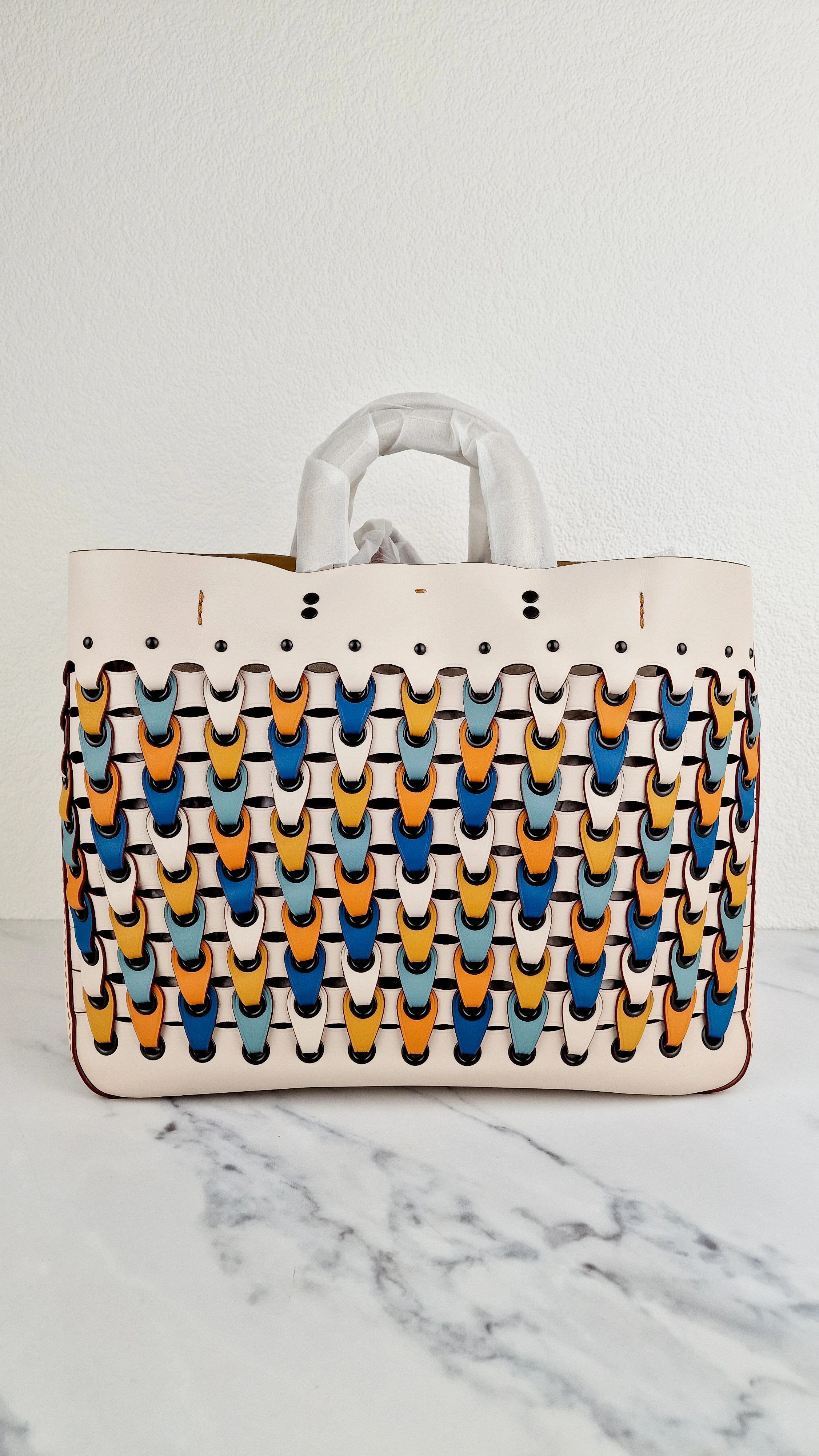 Coach 1941 Rogue Tote Bag With Links in Chalk Smooth Leather Blue, Yellow Colorblock Handbag - Coach 10496 - Image 7