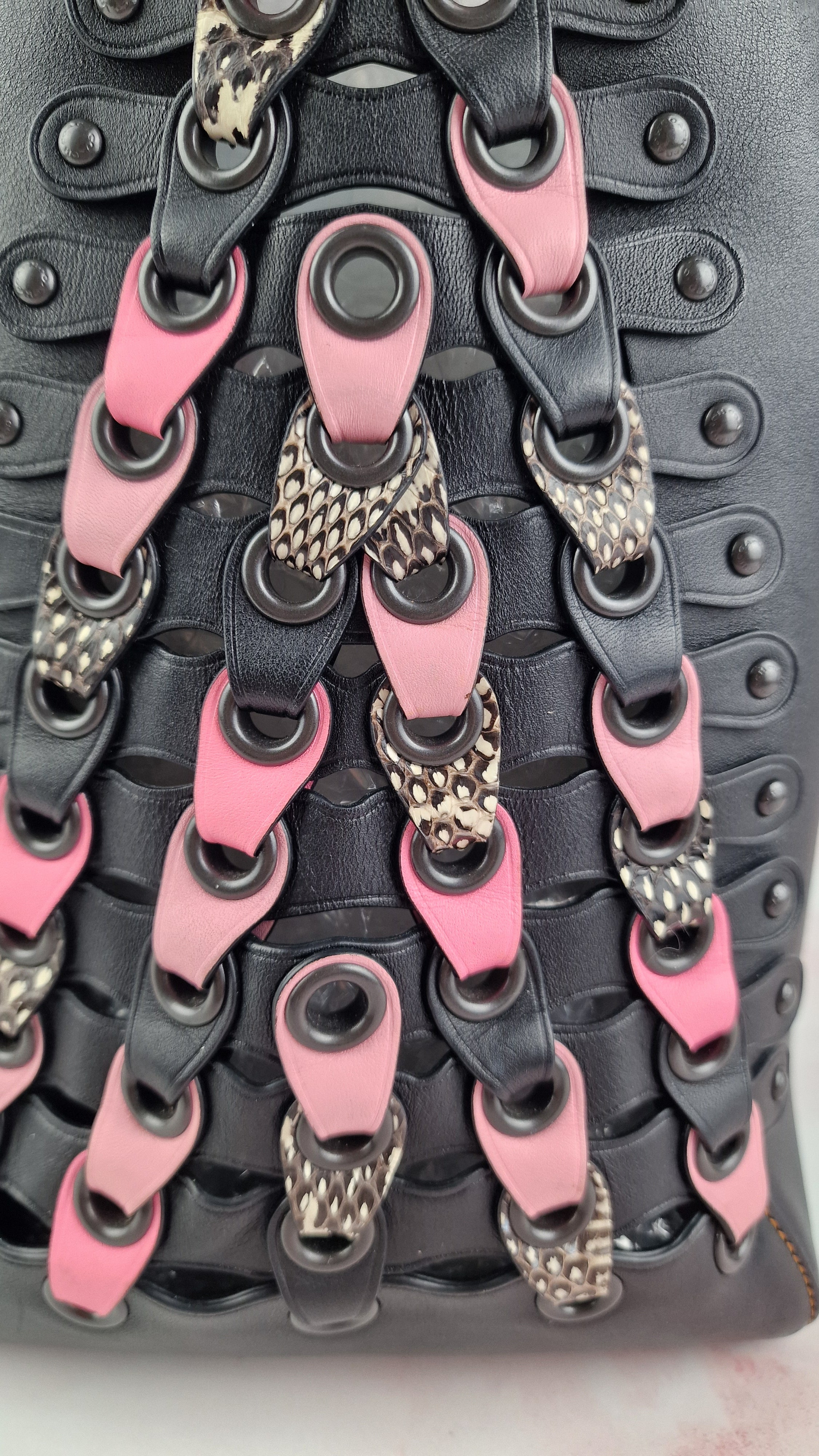 Coach 1941 Rogue Tote Bag With Links in Black & Pink With Snakeskin Handles - Image 7