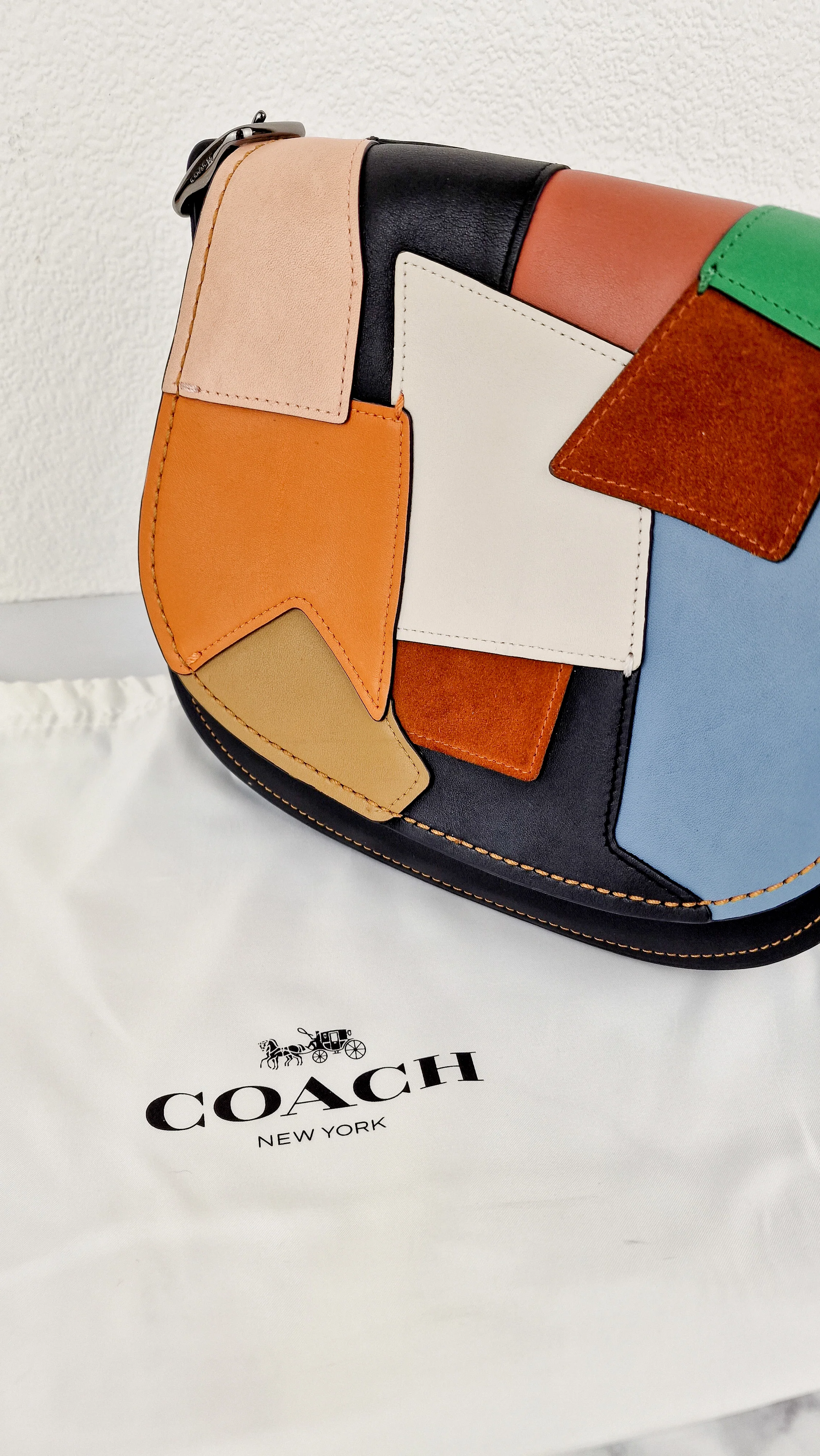 Coach 1941 Saddle 23 Bag in Black with Patchwork Orange Blue Green - Crossbody Shoulder Bag Coach 38482 - Image 14