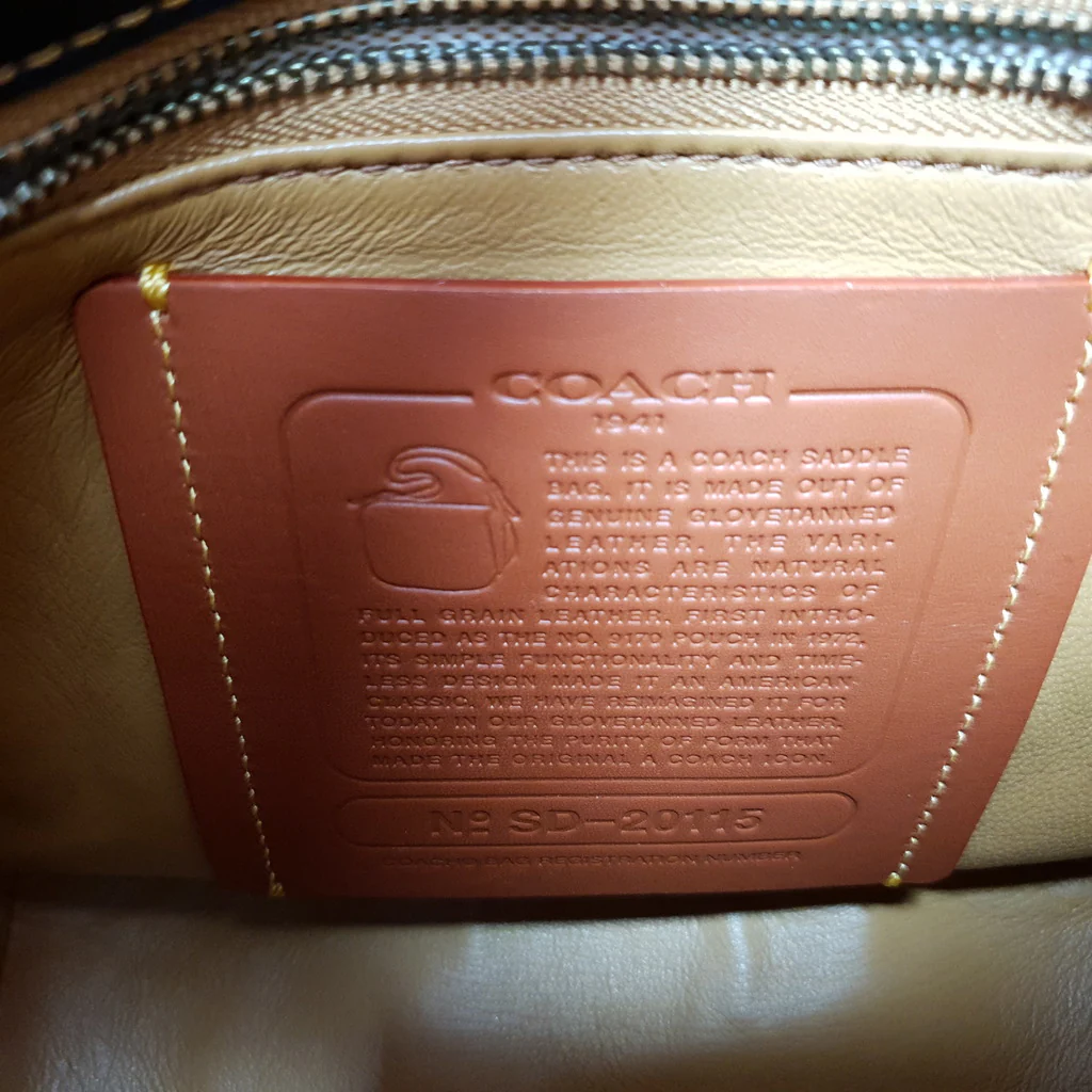 Coach 1941 Saddle 23 Bag in Black with Red, White & Blue Tea Roses Crossbody Shoulder Bag - Image 13