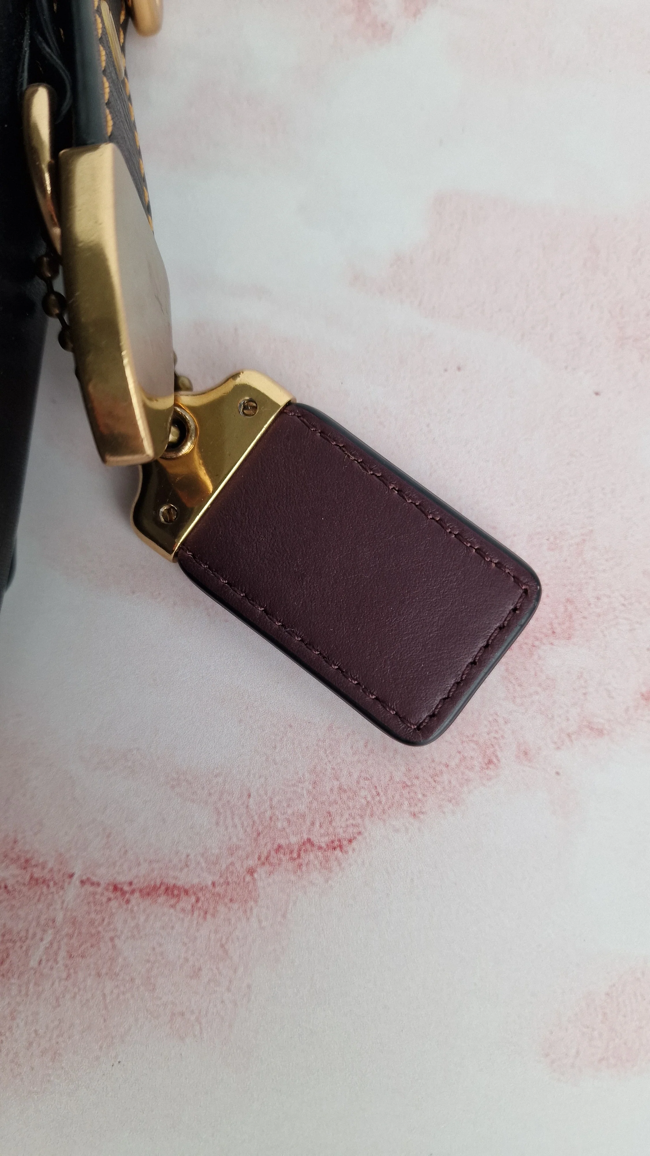 Coach 1941 Saddle 23 Bag in Black & Burgundy Tea Roses Appliqué Crossbody Shoulder Bag - Coach 38195 - Image 22