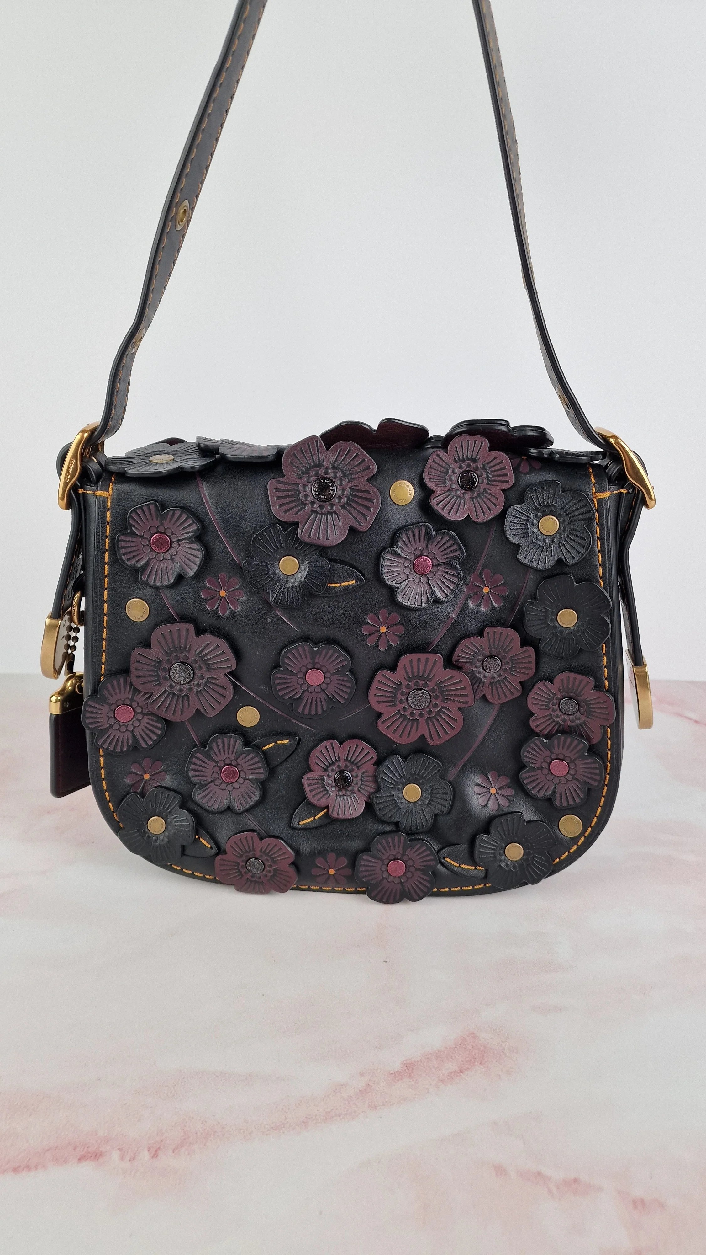 Coach 1941 Saddle 23 Bag in Black & Burgundy Tea Roses Appliqué Crossbody Shoulder Bag - Coach 38195 - Image 3