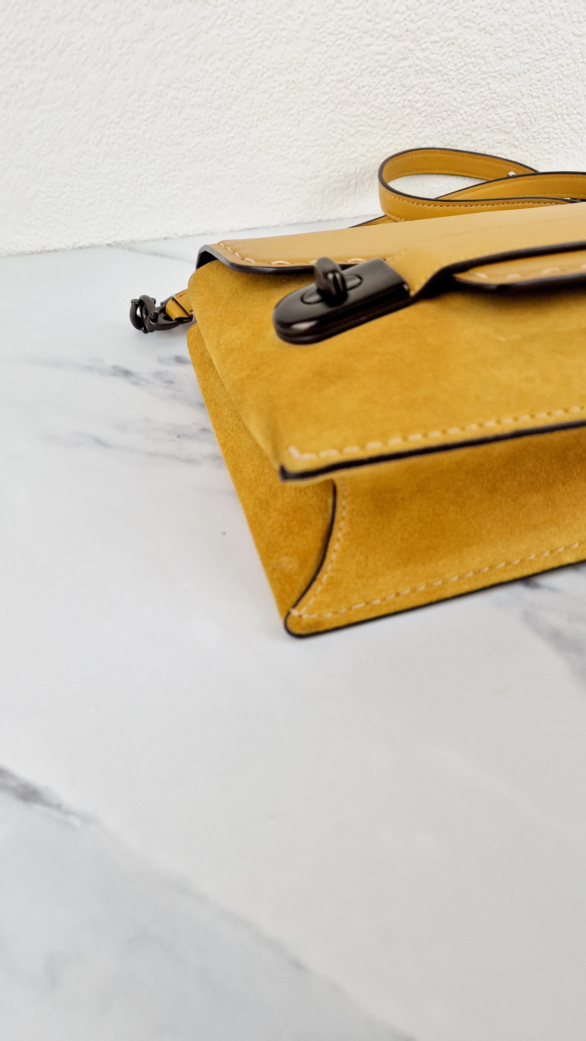 Coach 1941 Swagger Crossbody in Flax Yellow Suede & Smooth Leather - Clutch Shoulder Bag- Coach 25833 - Image 11