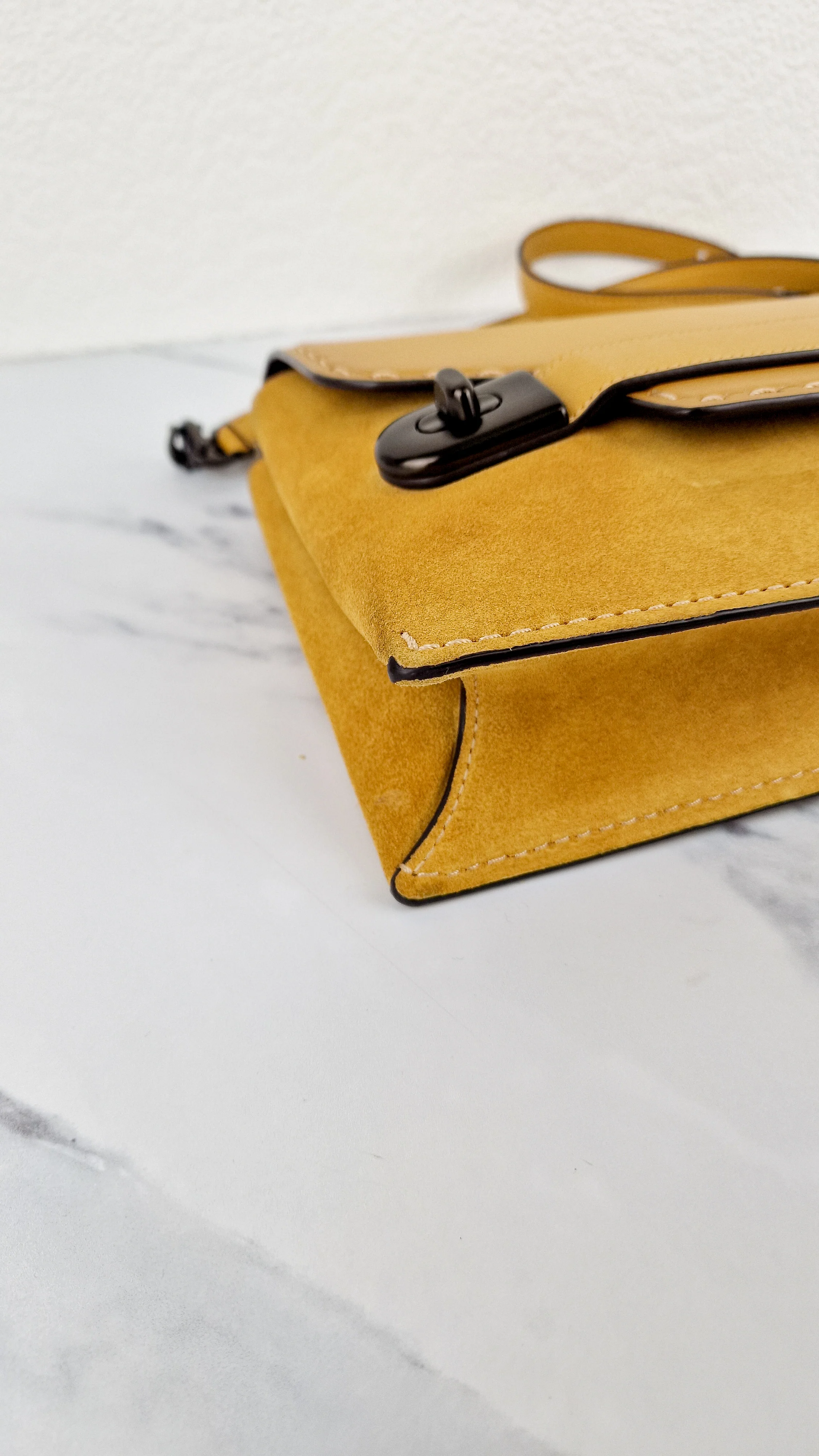 Coach 1941 Swagger Crossbody in Flax Yellow Suede & Smooth Leather - Clutch Shoulder Bag- Coach 25833 - Image 12