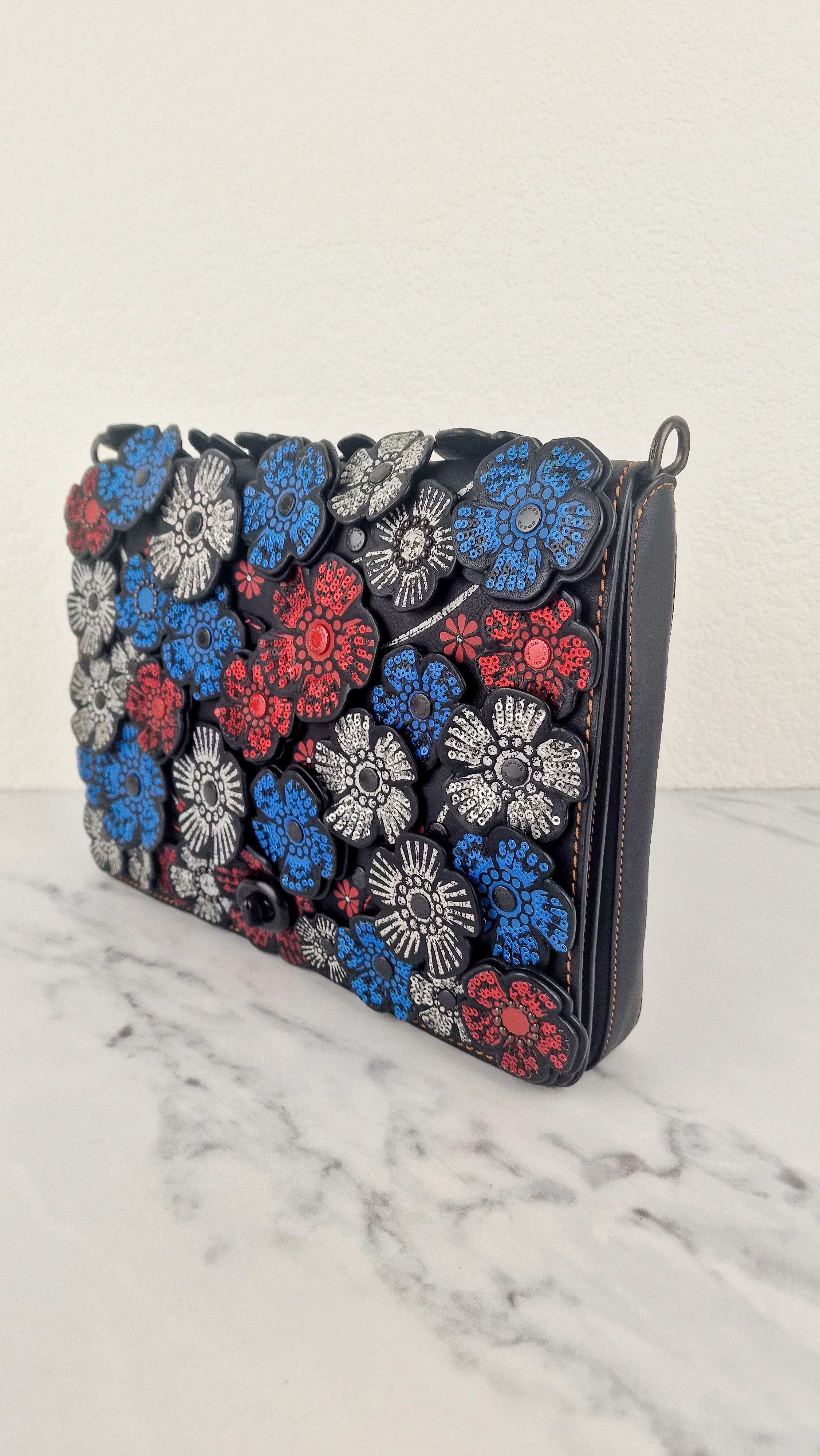 Coach Dinky 32 Tea Roses Blue & Red 1941 Black Leather Crossbody Shoulder Bag Coach 58435 - Image 3