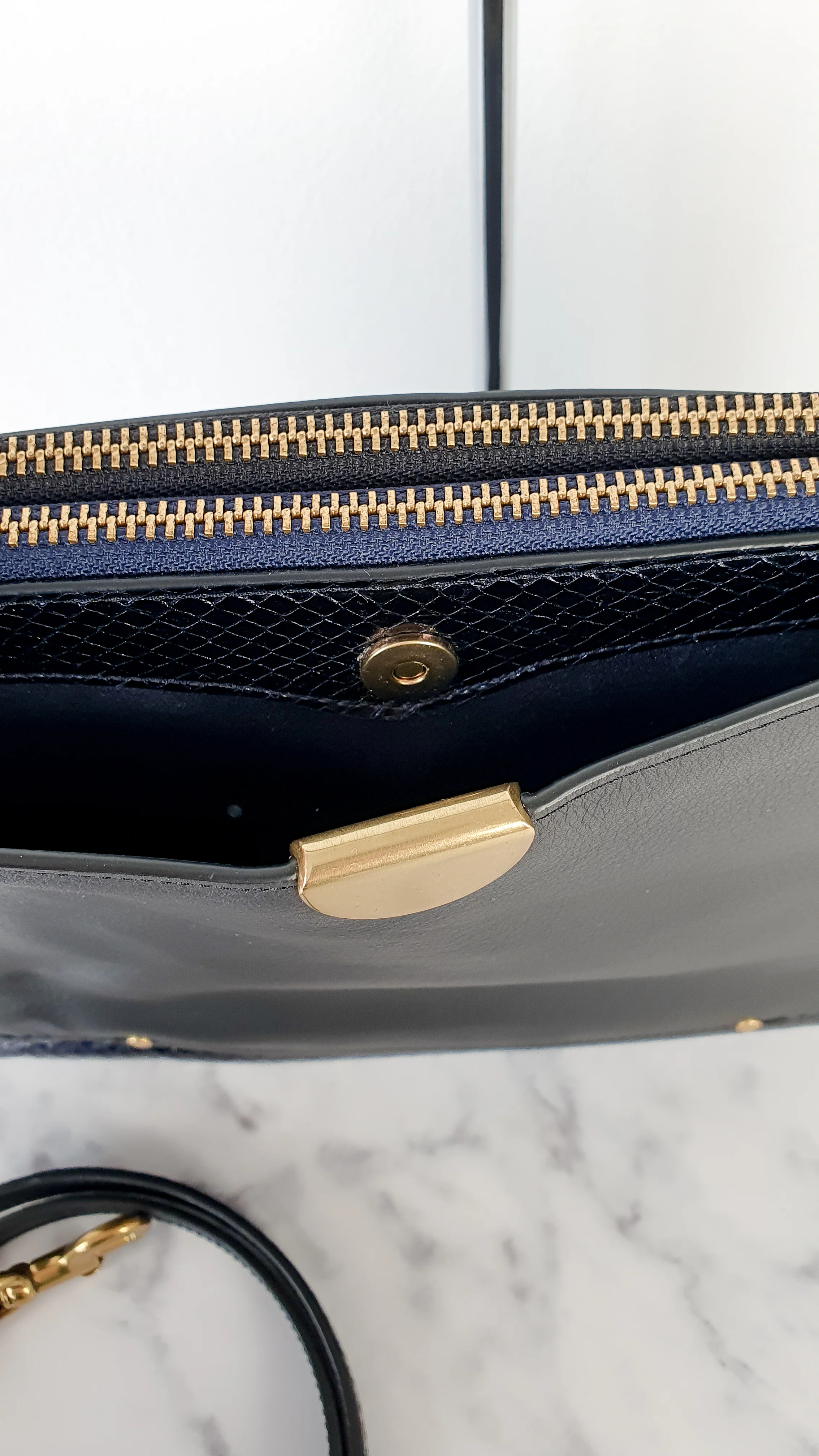 Coach Dreamer Shoulder Bag Crossbody in Black and Blue with Whipstitch and Snakeskin - Mixed Leather & Suede - Sample Bag - Image 11
