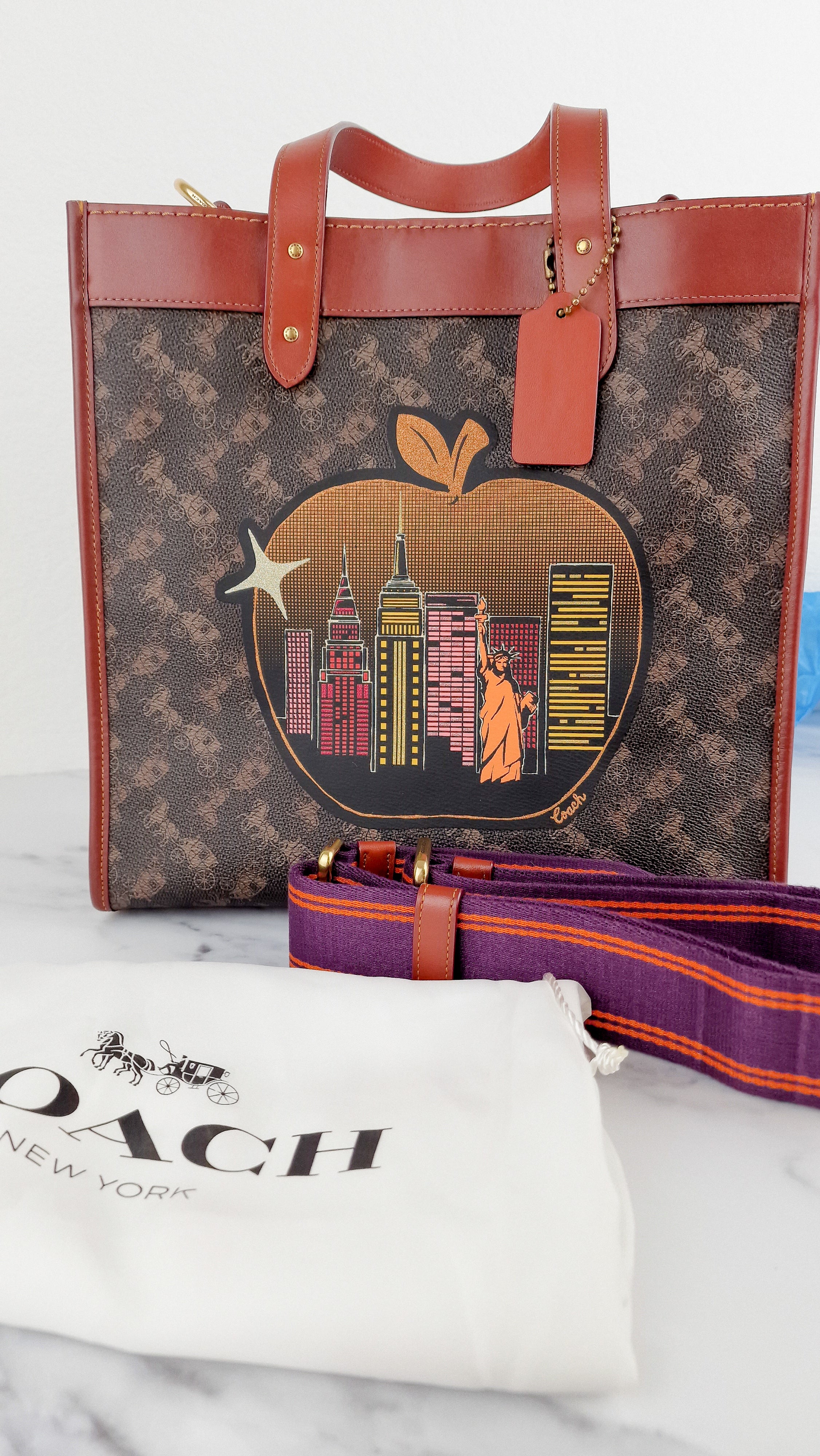 Coach Field Tote Bag In Signature Coated Canvas With Big Apple Skyline New York Saddle Brown Tan Truffle Rust - Handbag Coach C0769 - Image 9