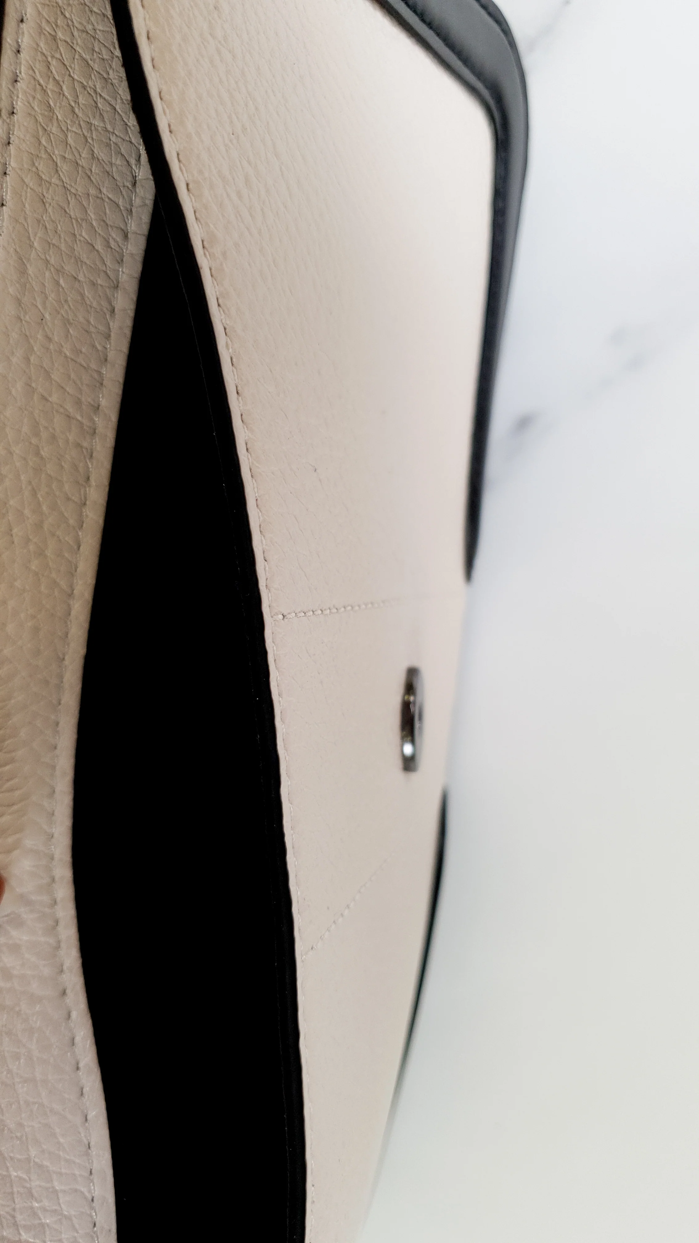Coach Georgie Shoulder Bag in Colorblock Pebble Leather Kelp Green, Black & Chalk - Army green Coach 6019 - Image 19