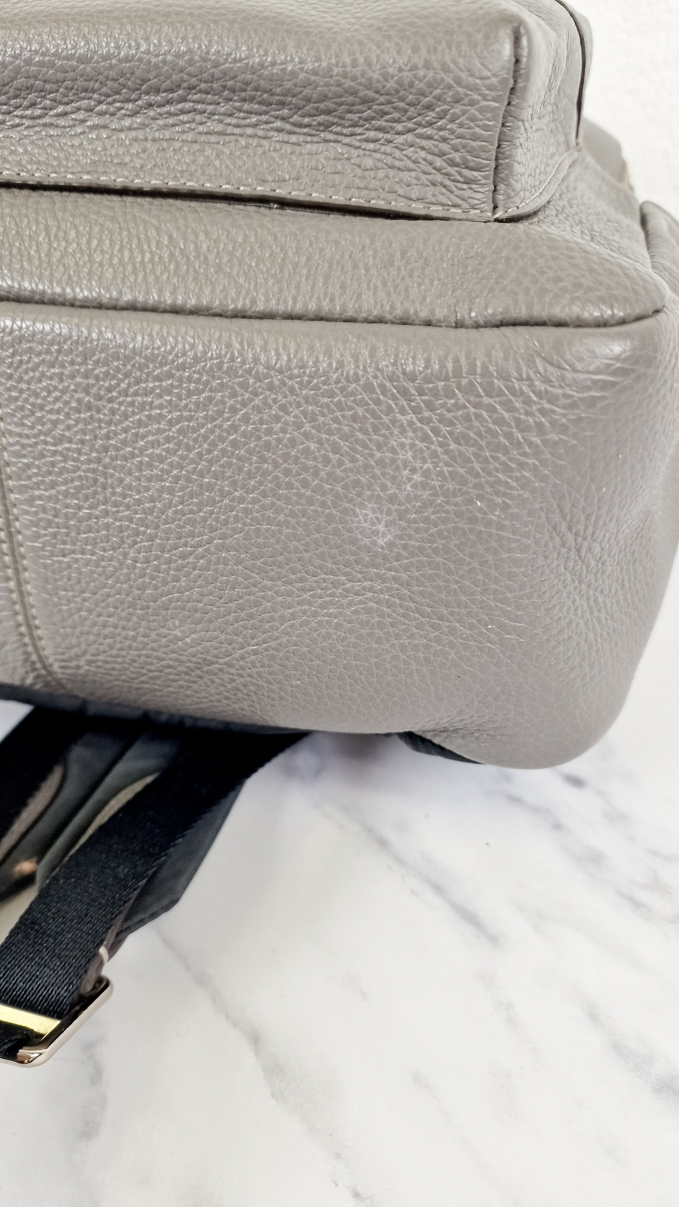 Coach Medium Charlie Backpack in Grey Pebble Leather - Coach F30550 - Image 14