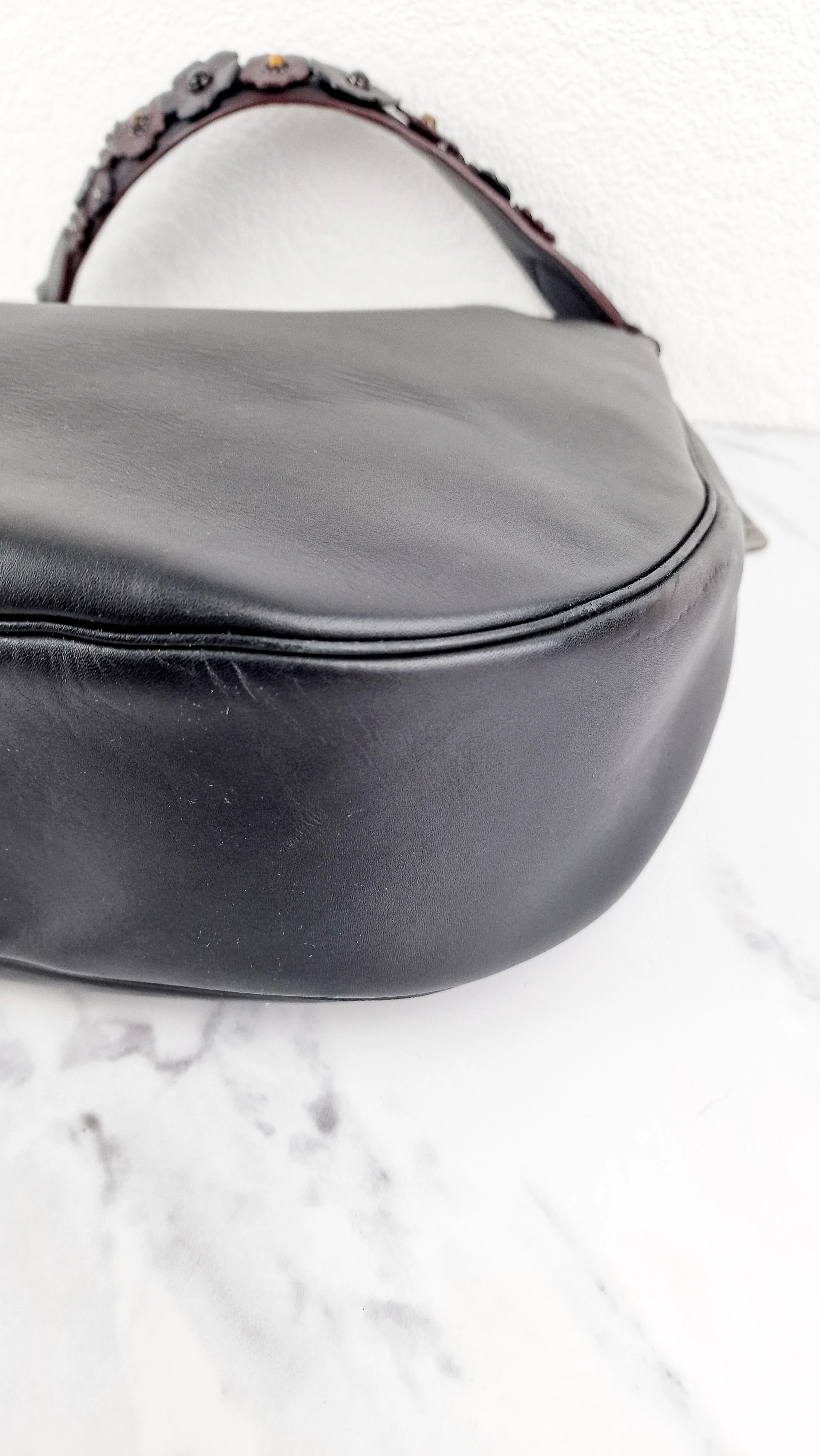 Coach Nomad Hobo in Black with Tea Rose Details Willow - Crossbody Shoulder Bag - Coach 55543 - Image 10