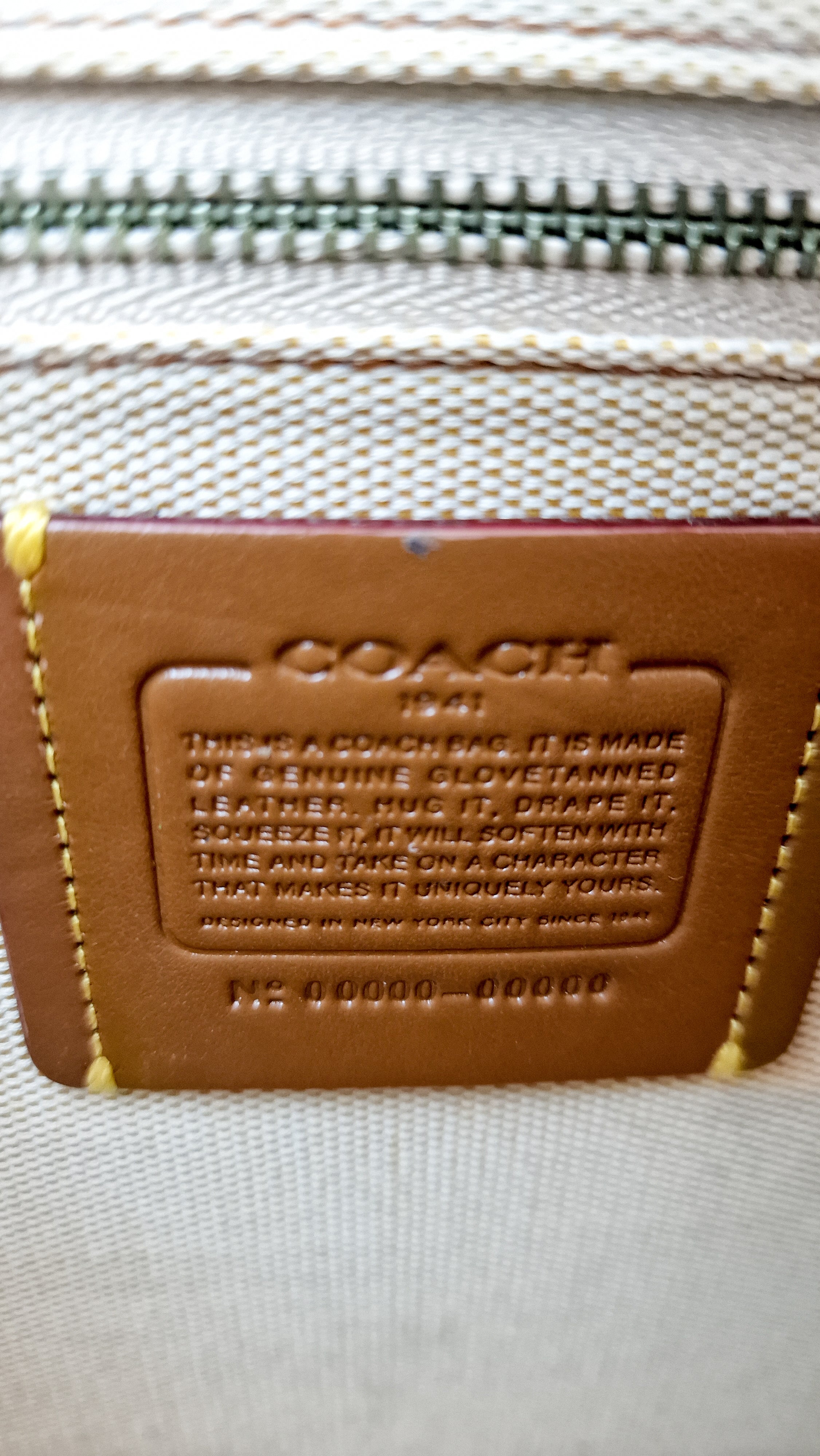 Coach Originals Willis Station Bag in Chalk Smooth Glovetanned Leather Tophandle Sample Bag - Image 16