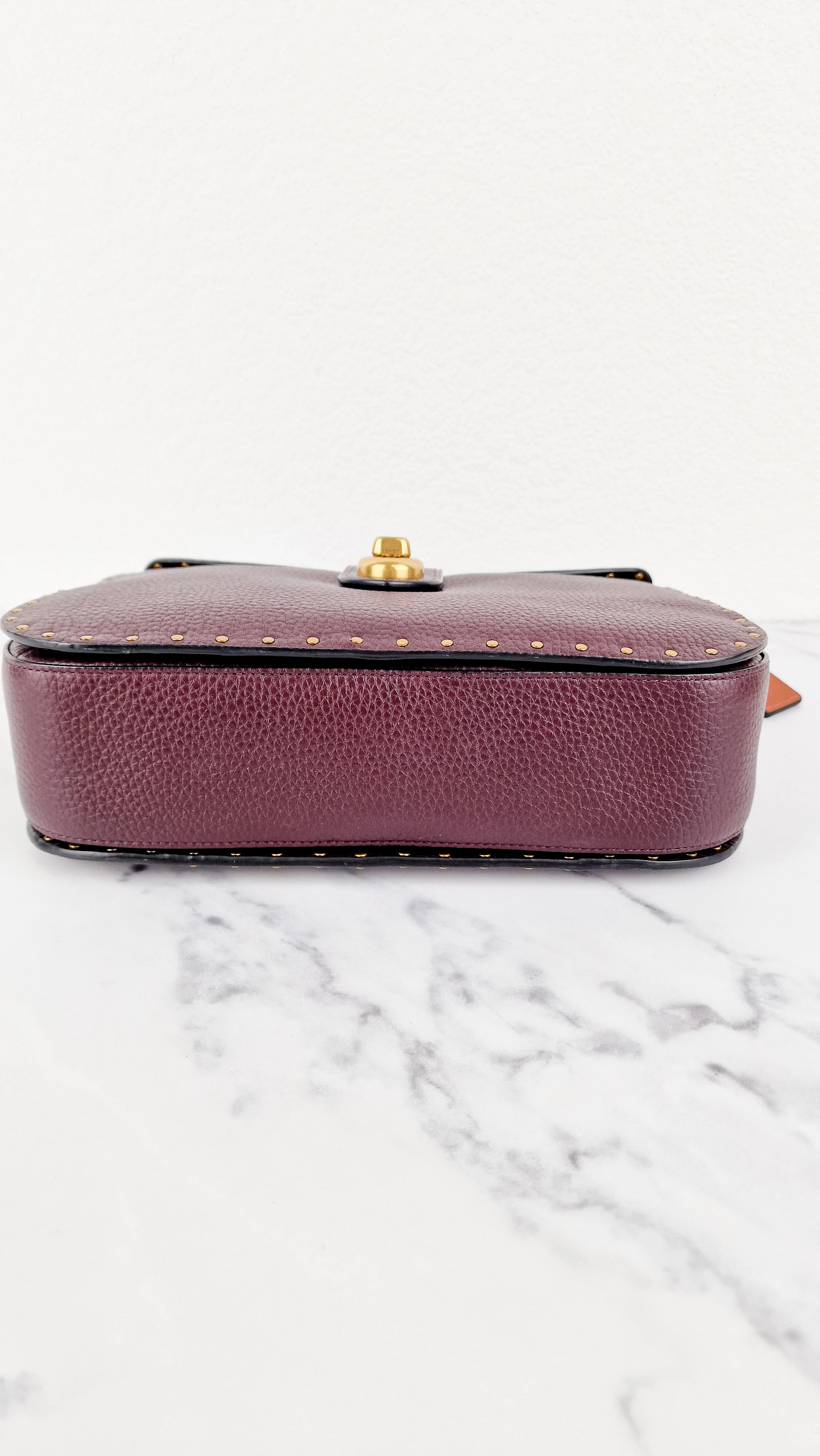 Coach 1941 Page 27 With Border Rivets in Oxblood Brown Pebble Leather - Coach 31929 - Image 13