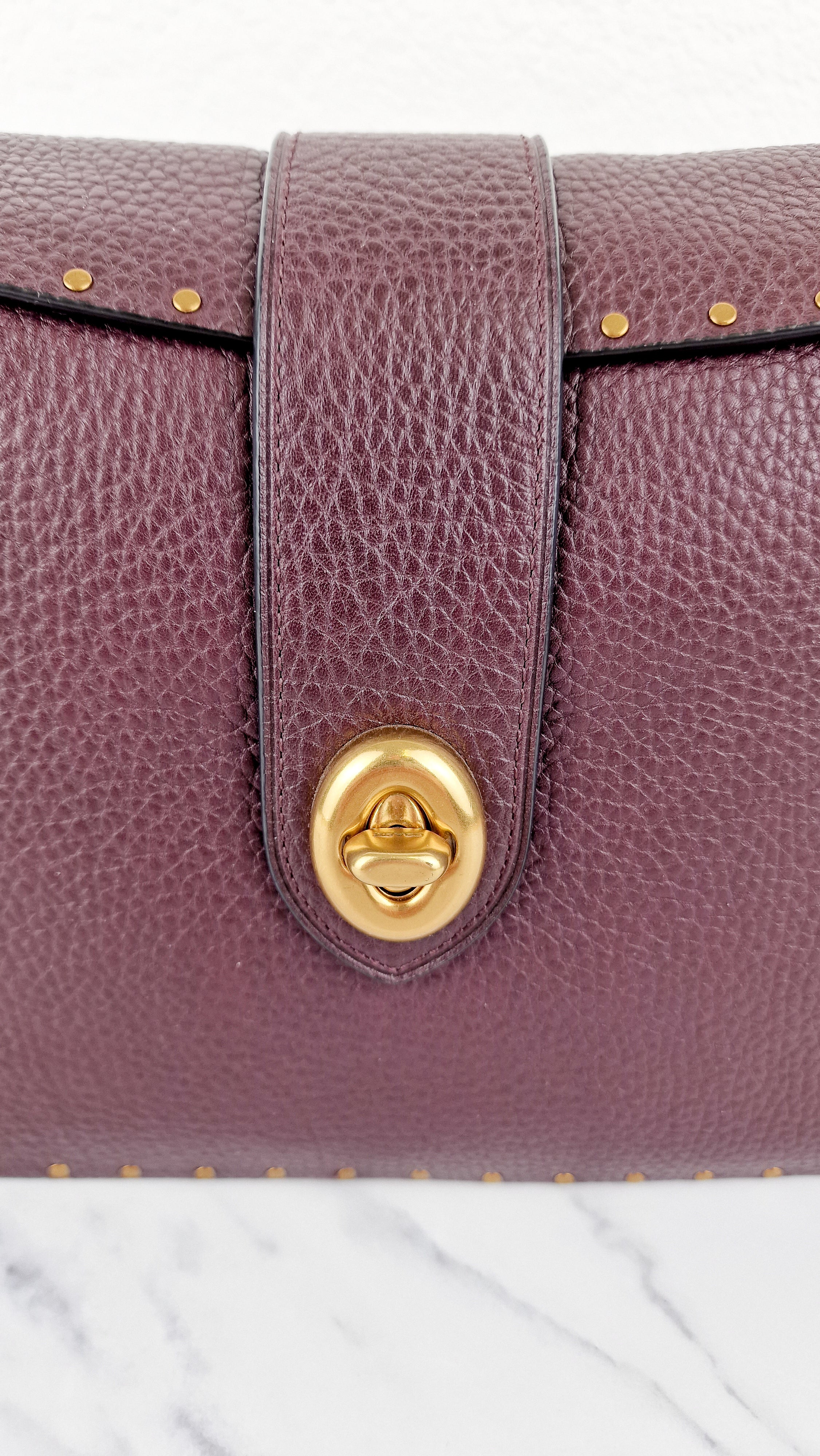 Coach 1941 Page 27 With Border Rivets in Oxblood Brown Pebble Leather - Coach 31929 - Image 2