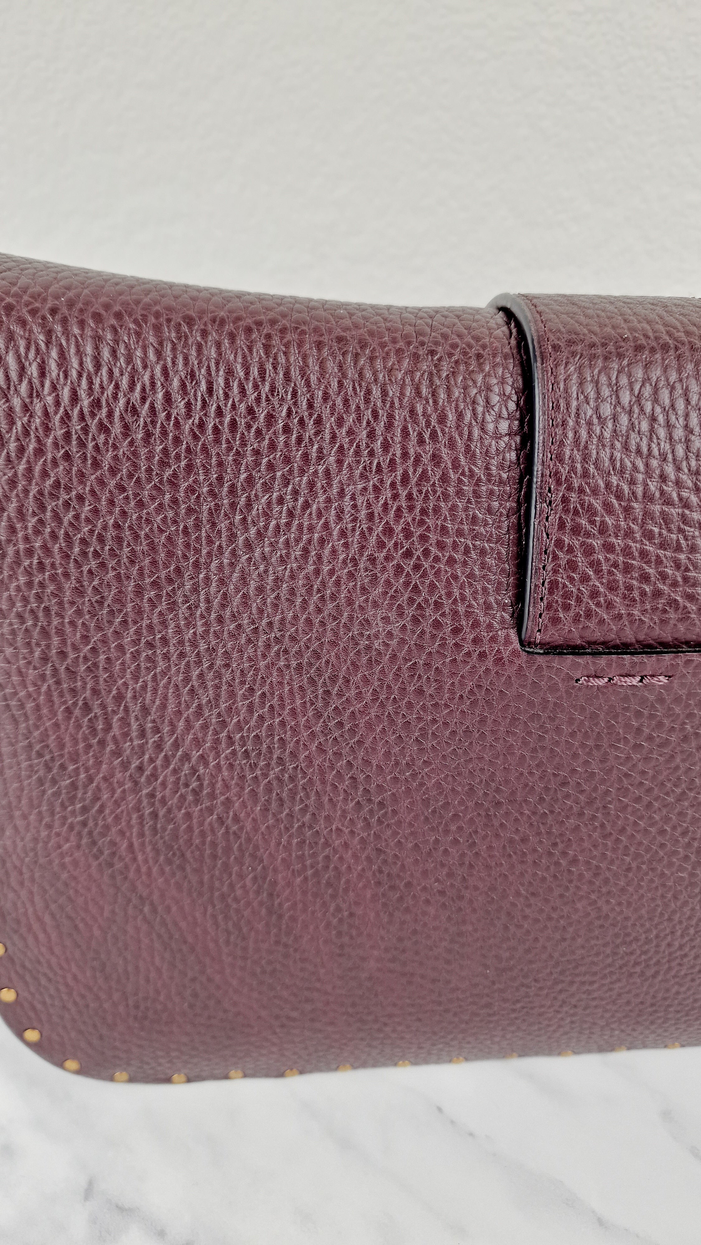 Coach 1941 Page 27 With Border Rivets in Oxblood Brown Pebble Leather - Coach 31929 - Image 9