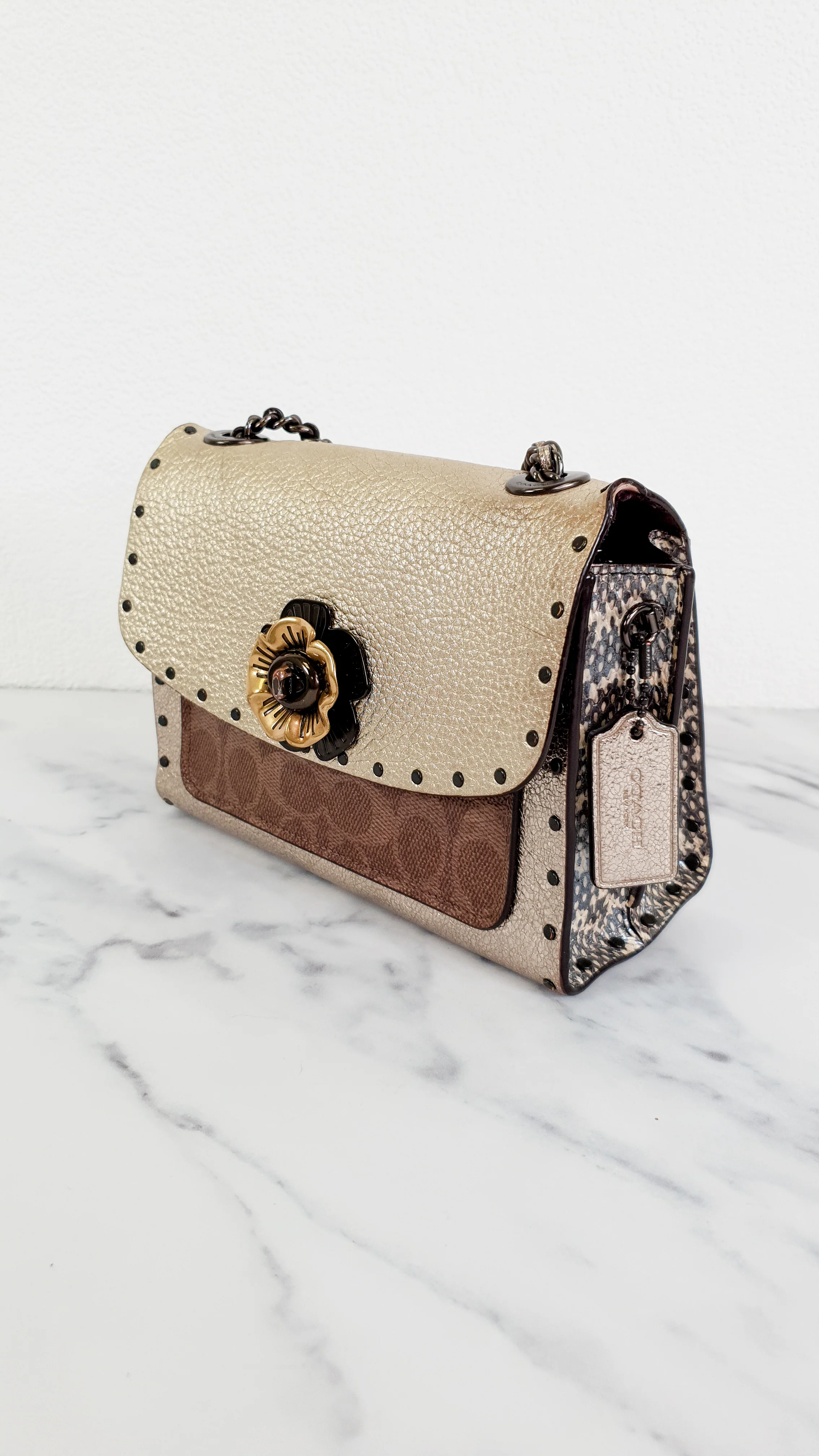 Coach Parker 18 in Signature Canvas With Tea Rose Turnlock, Border Rivets, Snakeskin Detail & Metallic Leather - Shoulder Bag Crossbody Bag Champagne Platinum Beige - Coach 39680 - Image 3