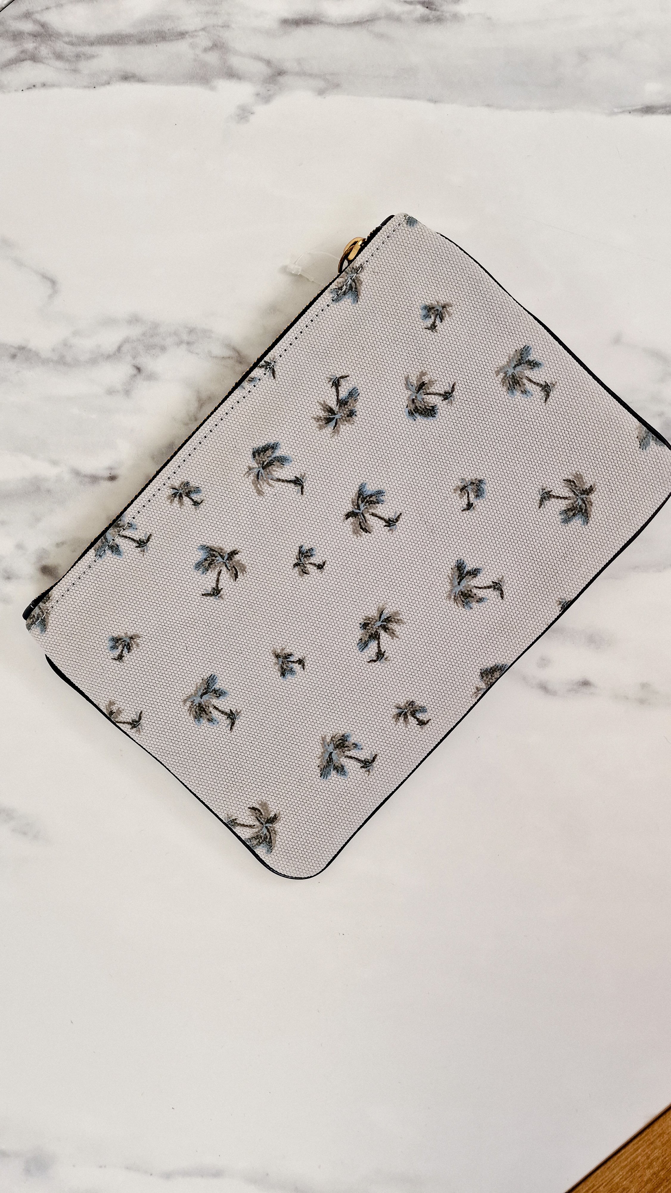 Coach Sharky Turnlock Pouch in Rainbow Signature on Palm Tree canvas Grey Clutch - 1367 - Image 6