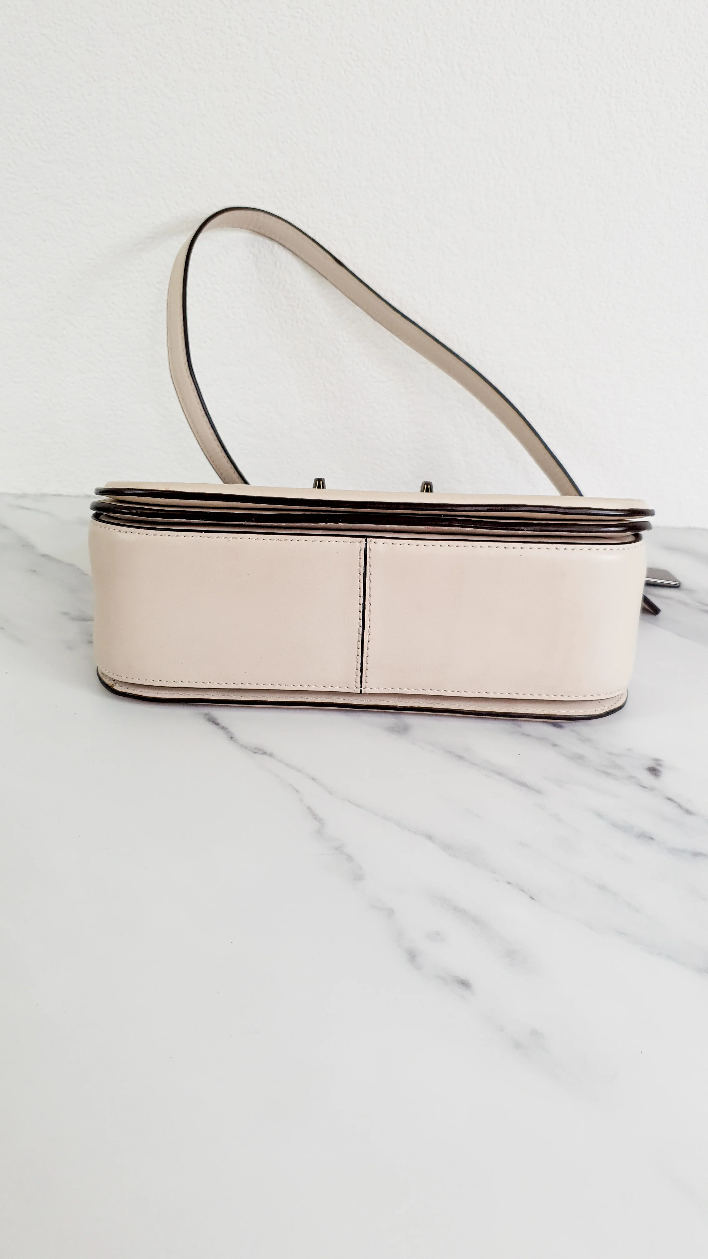 Coach Swagger Shoulder Bag Crossbody Bag in Chalk Smooth Leather - Coach 54640 - Image 13